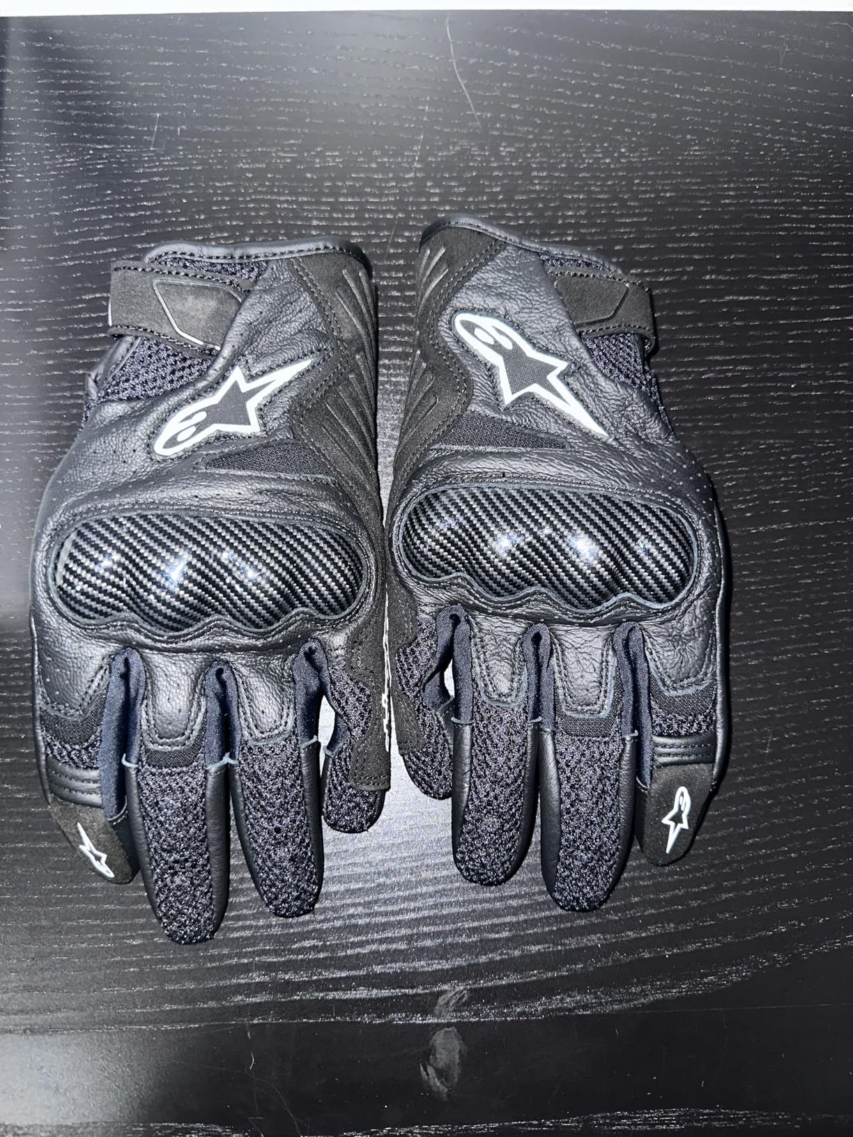 Alpinestars SMX 1 Air V2 Motorcycle Gloves Lightweight Ventilated Design Street Riding Comfort Enhanced Grip Protection customer photo 2