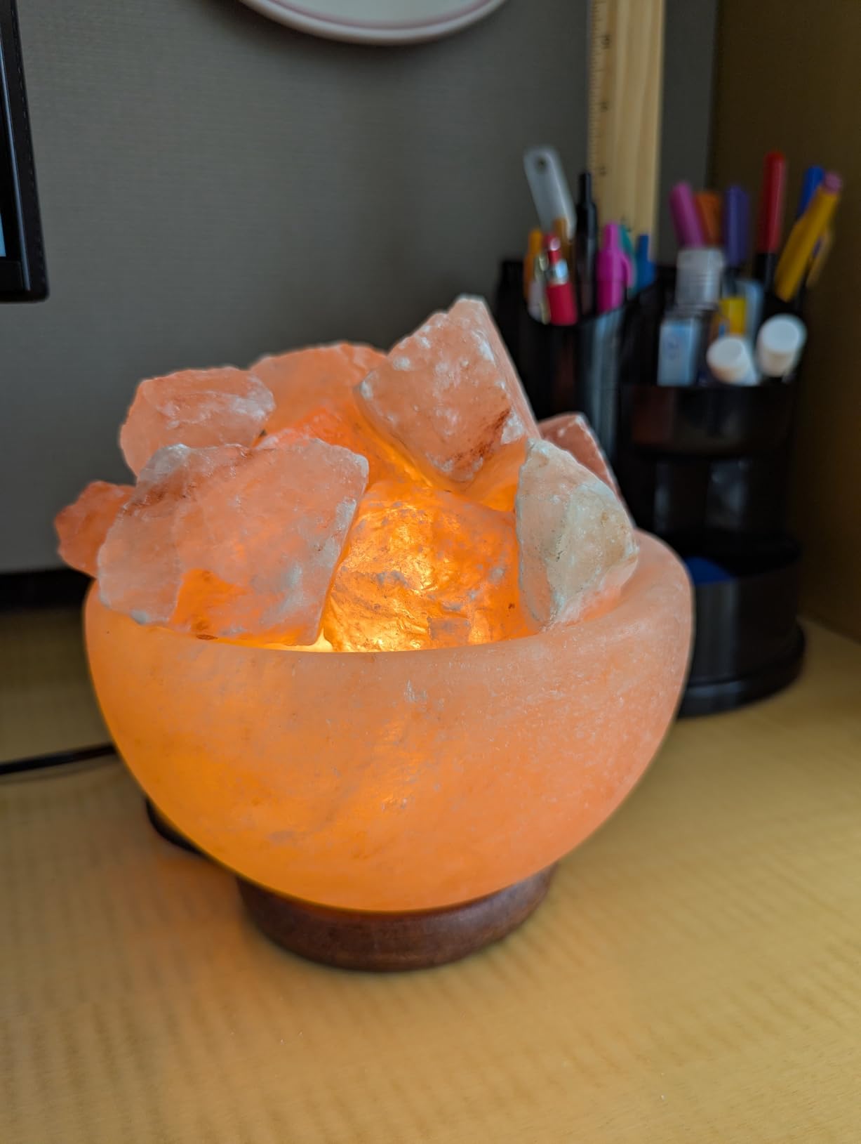 Spantik Himalayan Salt Lamp Bowl with Natural Crystal Chunks, Dimmer Cord and Classic Wood Base Premium Quality Authentic from Pakistan customer photo 1