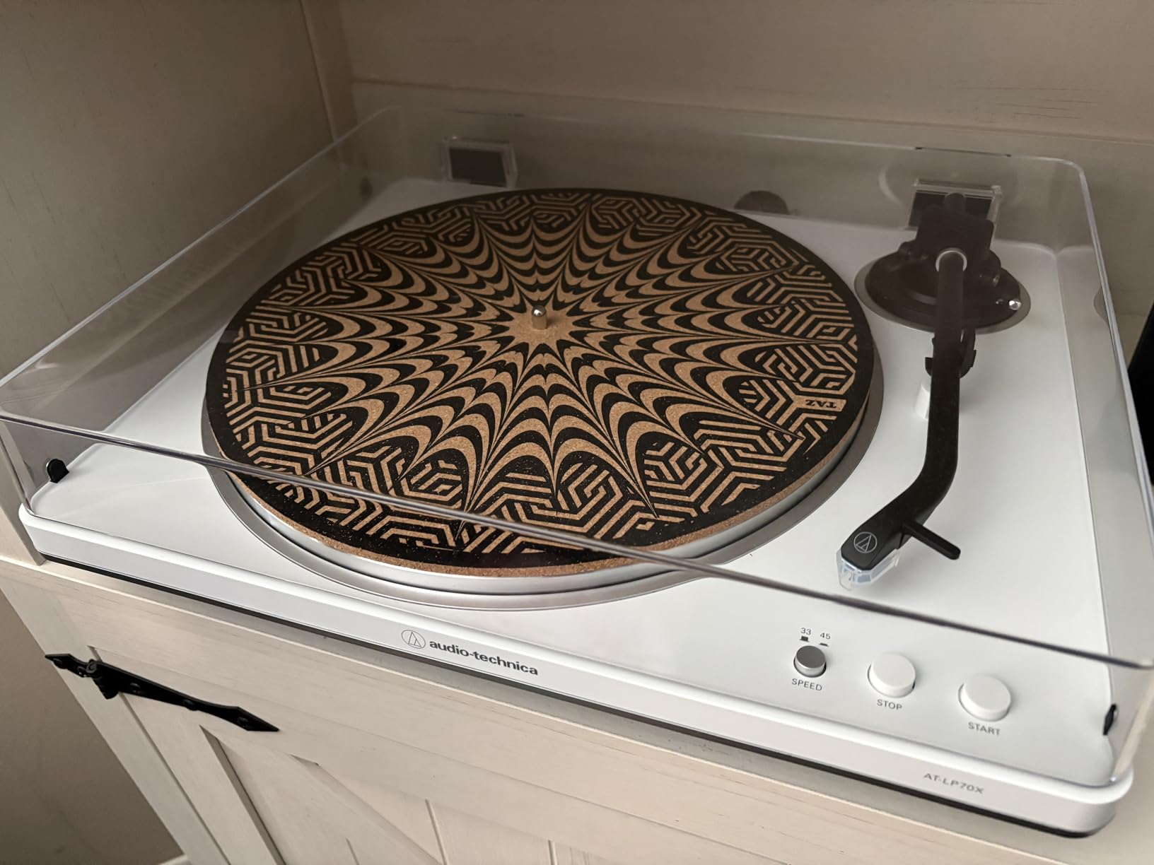 Premium slipmat - Cork Turntable Mat for Better Sound Support on Vinyl LP Record Player - Cork mat Original Geometric Design Psychedelic Geometric Spiral Art [4mm Thickness]-m7 customer photo 1