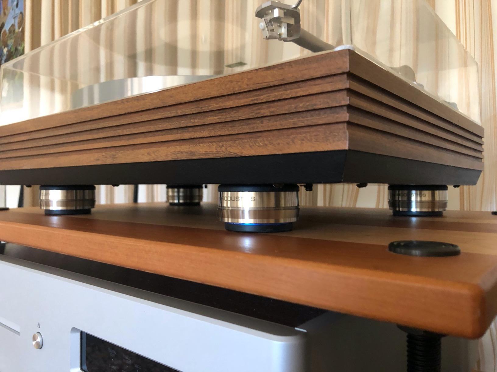 IsoAcoustics Orea Series Audio Equipment Isolators (Indigo - 16 lbs Max/pc) customer photo 2