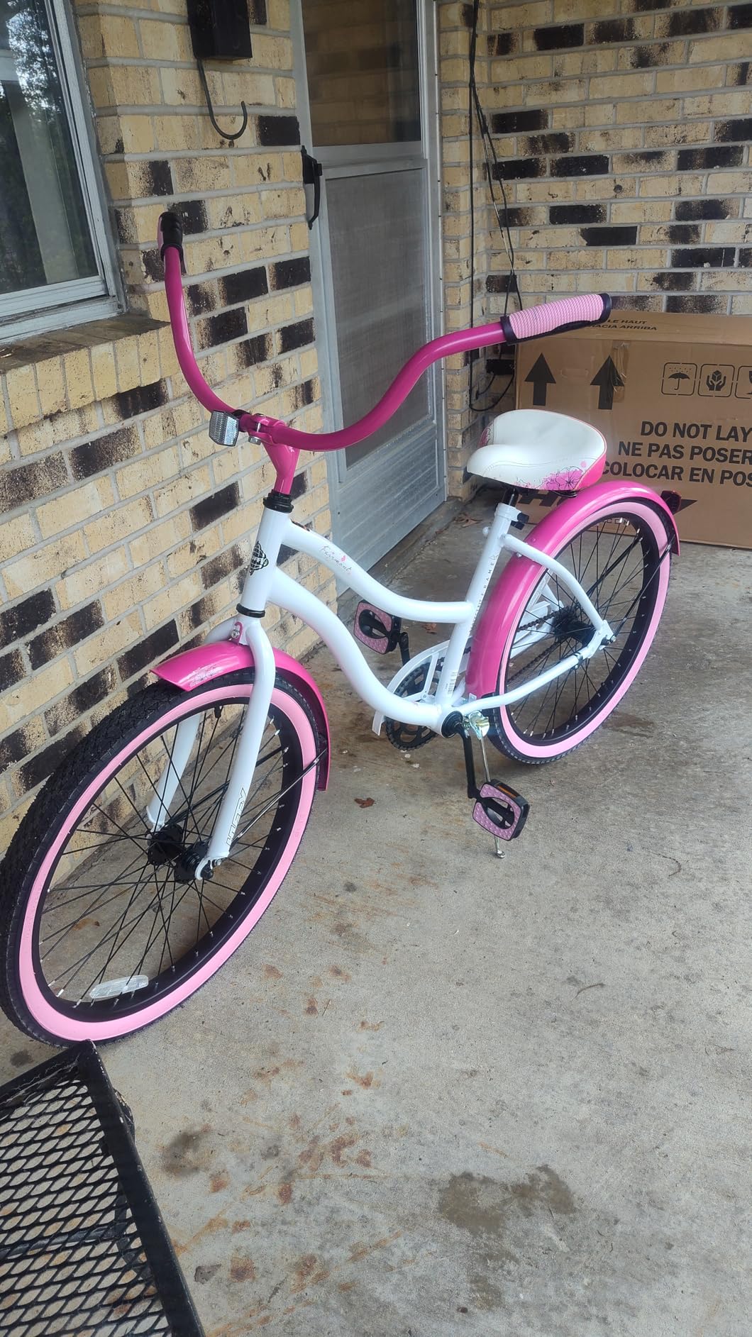 Huffy Cruiser Bike, Fairmont or Woodhaven Model, 20/24/26 Inch Sizes, Perfect for Casual Rides customer photo 1