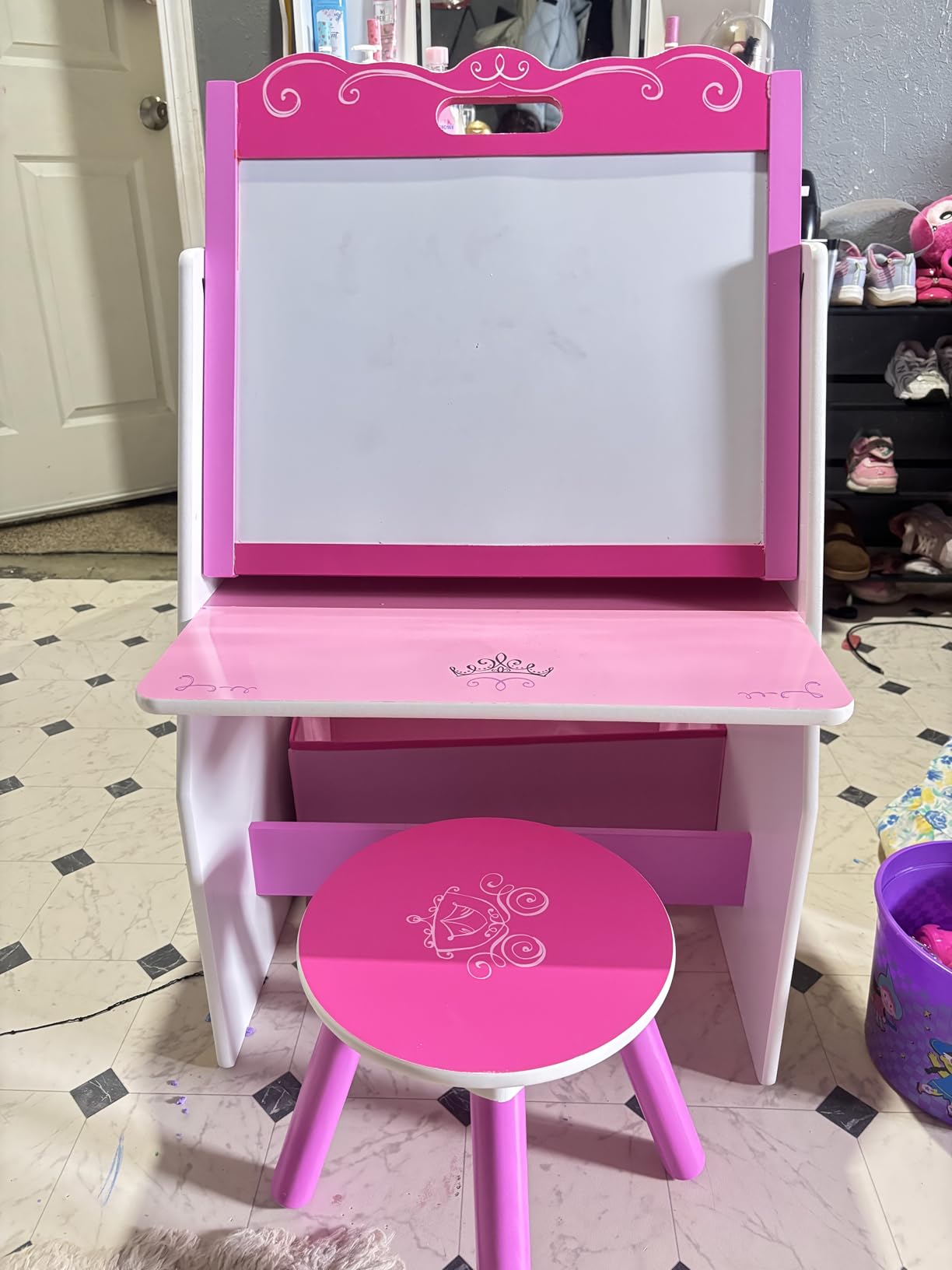 Delta Children Deluxe Kids Art Table | Easel, Desk, Stool, Toy Organizer, Nick Jr. PAW Patrol customer photo 2