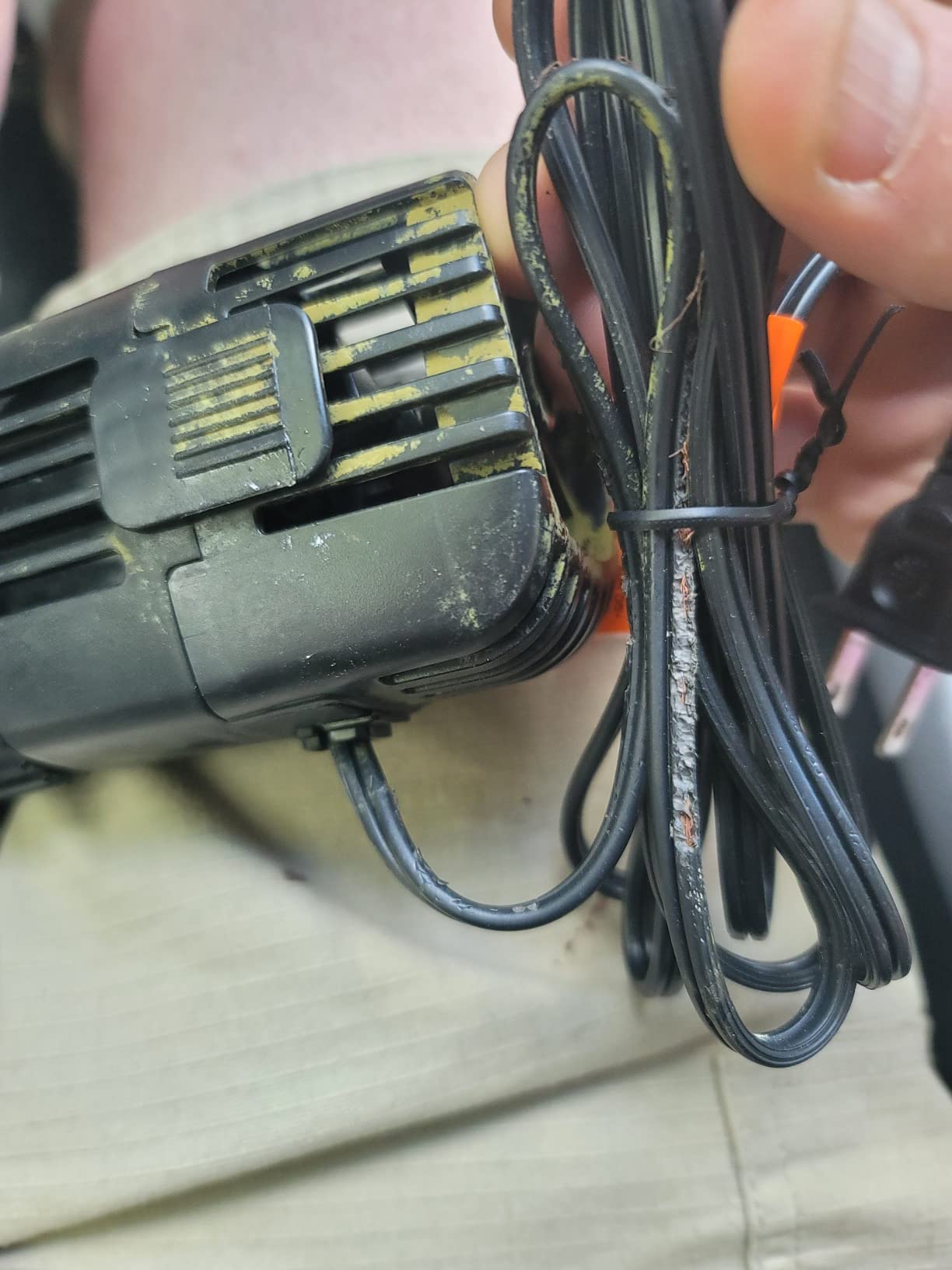 Aqueon Circulation Pump 950 GPH customer photo 1