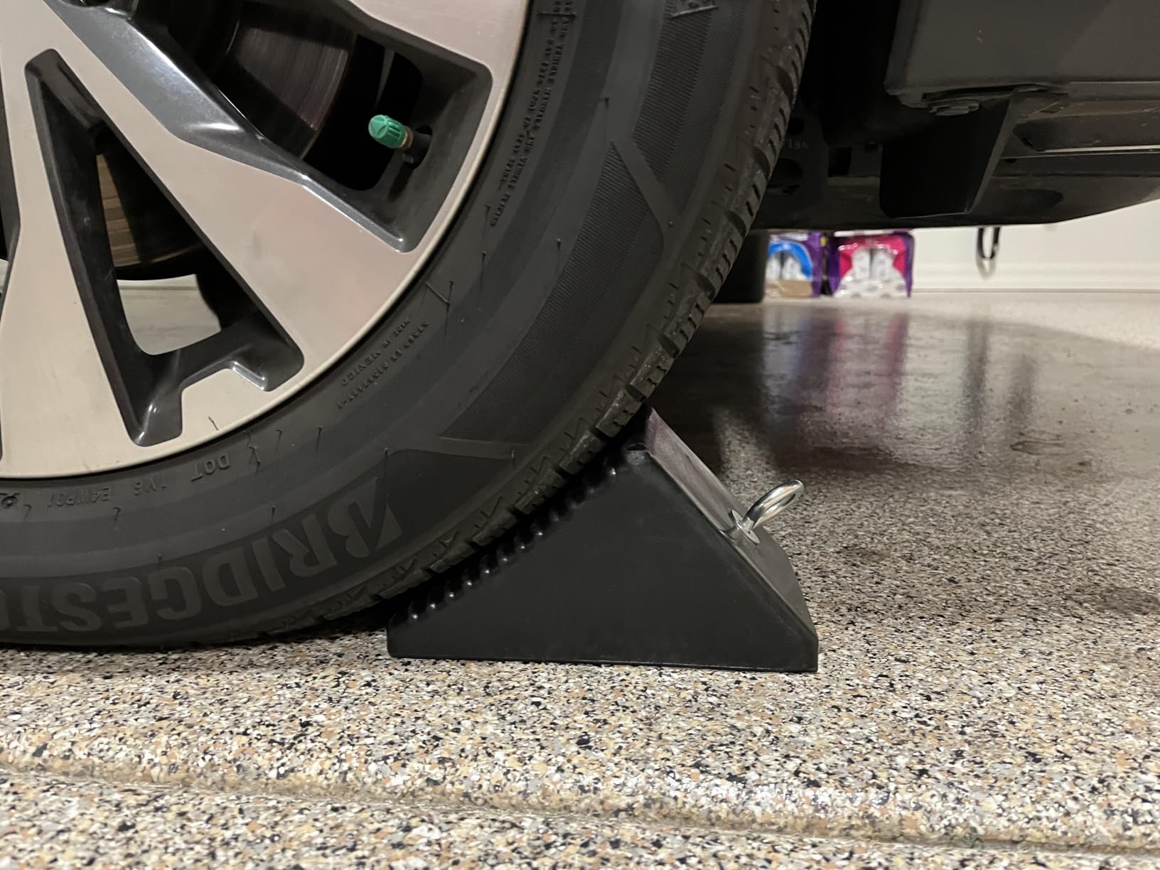 AFA Tooling - Heavy Duty Rubber Wheel Chocks w/Eyebolt Tie Off Handles - RV Wheel Chock for Front & Back Tires - Quick Grip Ribbed Design - Great for Your Camper, Trailer, RV, Truck, Car, ATV - 4 Pack customer photo 2