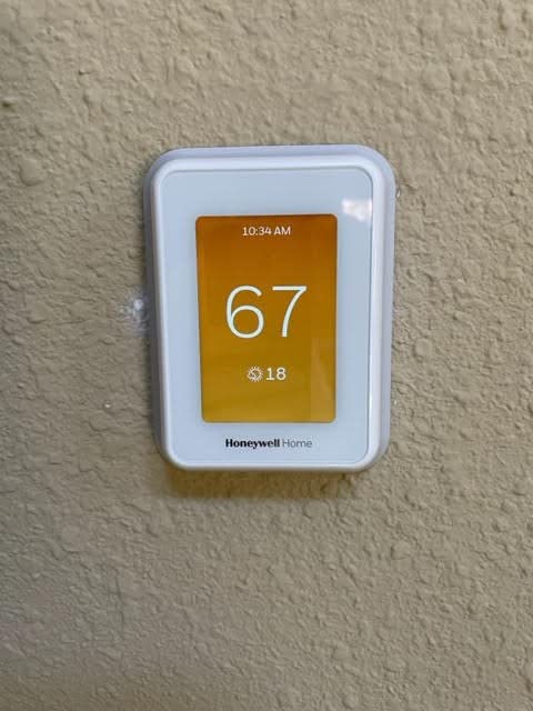 Honeywell Home T9 WiFi Smart Thermostat - Smart Room Sensor Ready, Touchscreen Display, Alexa and Google Assist customer photo 2