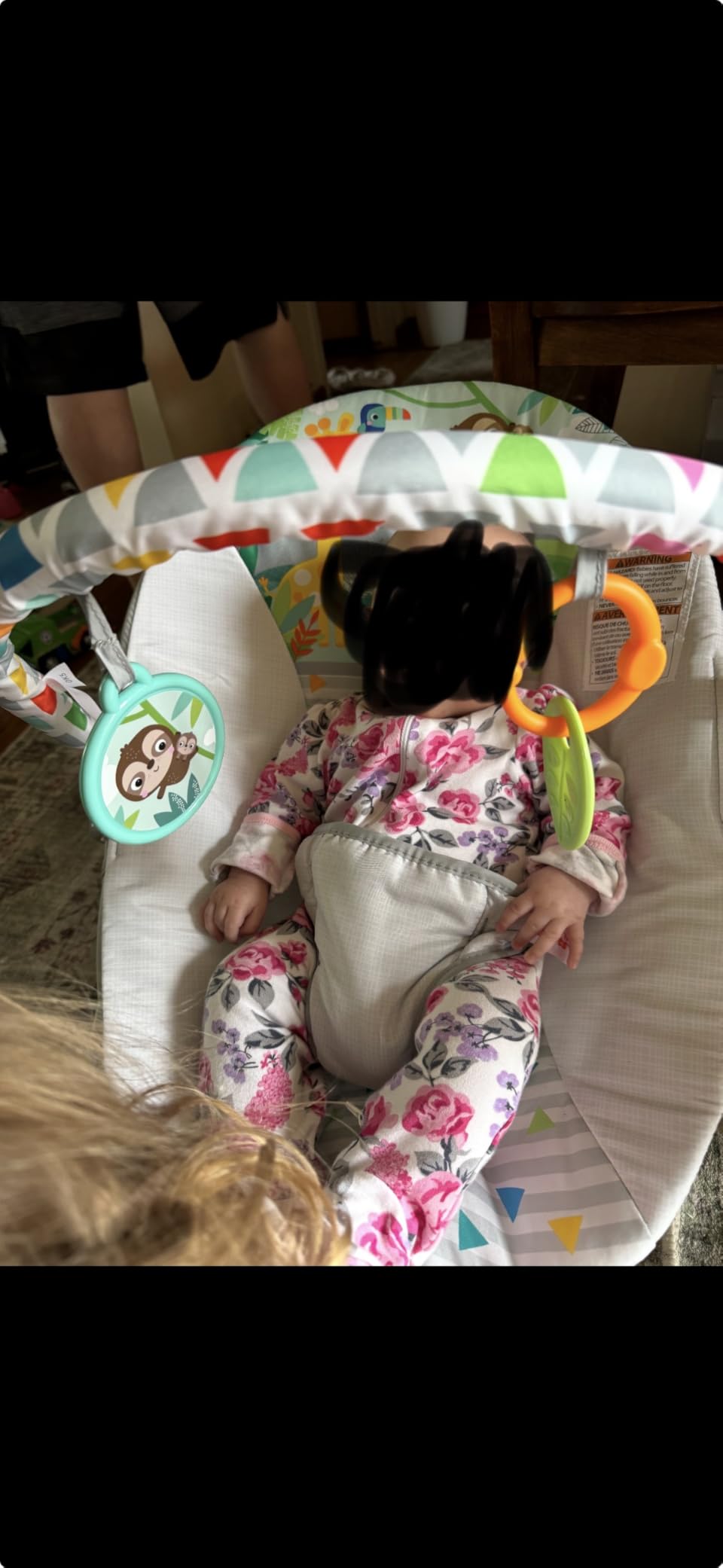 Bright Starts Baby Bouncer Soothing Vibrations Infant Seat - Removable Toy Bar, Nonslip Feet customer photo 1