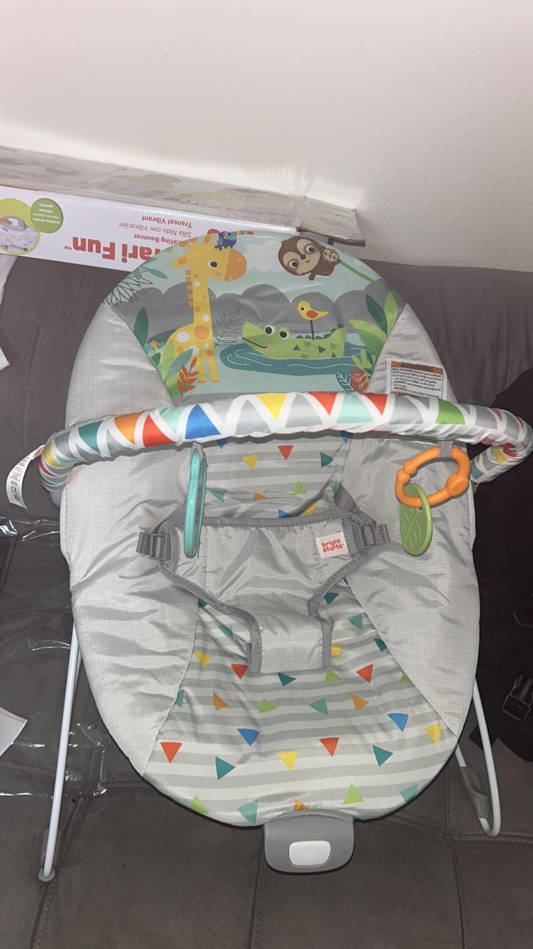 Bright Starts Baby Bouncer Soothing Vibrations Infant Seat - Removable Toy Bar, Nonslip Feet customer photo 2