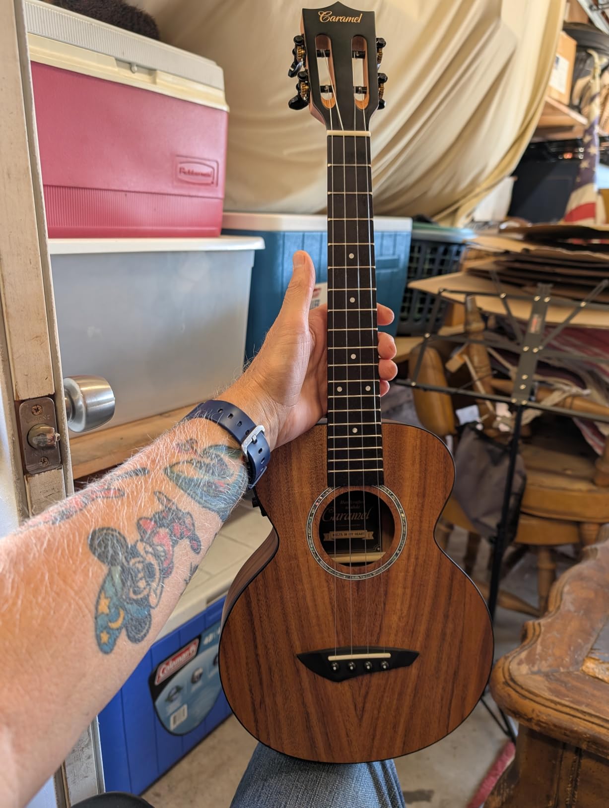 Caramel 26inch CT204 All Solid Acacia Wood Tenor Electric Ukulele Professional Ukelele Kit Beginner Guitar Starter Bundle Strings, Padded Gig Bag, Strap customer photo 1