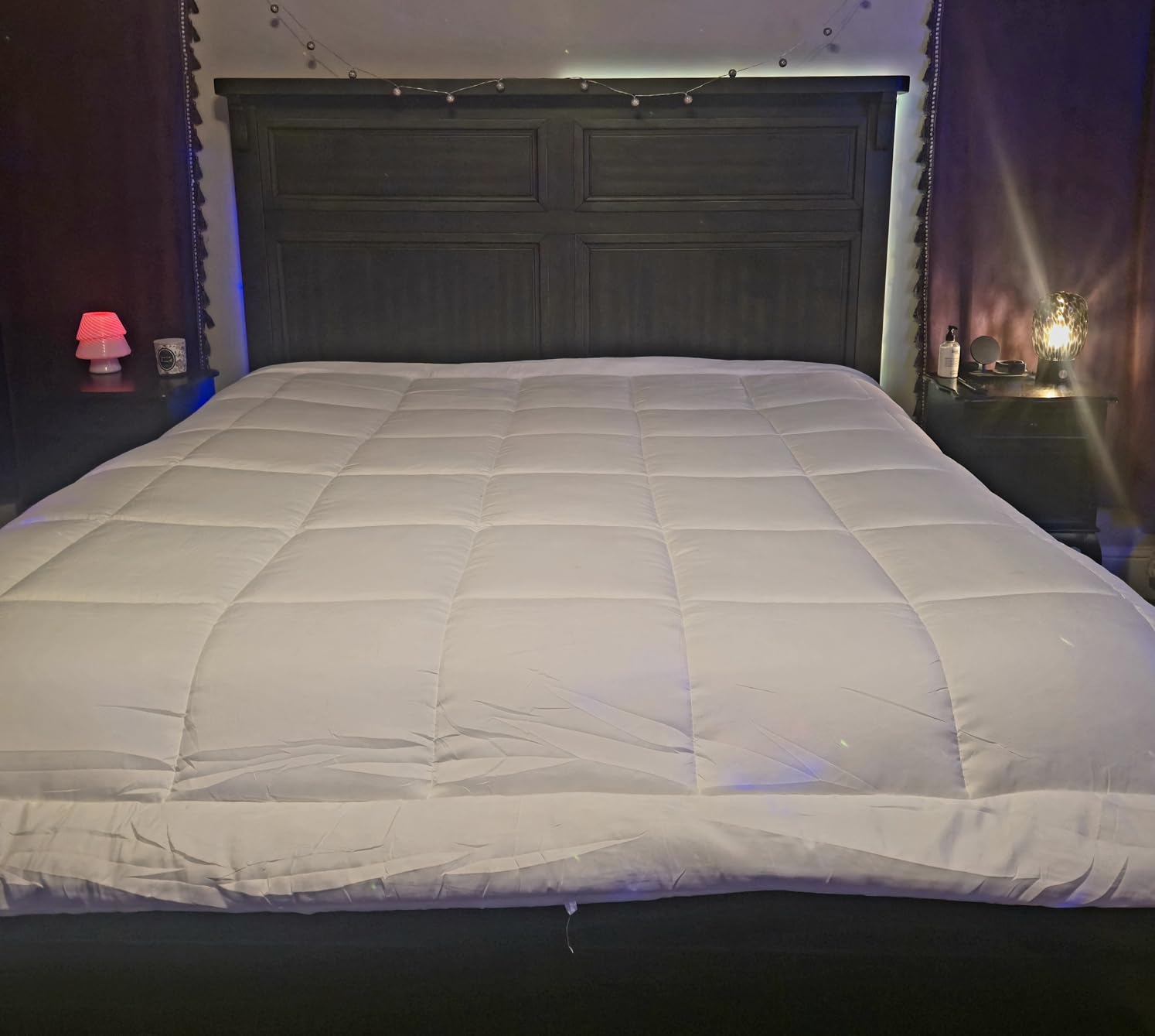 Bedsure Comforter Duvet Insert - Quilted Comforters Queen Size, All Season Duvet, GentleSoft Down Alternative Bedding Blanket, with 8 Tabs, White, Queen 88 x 88 Inches customer photo 2