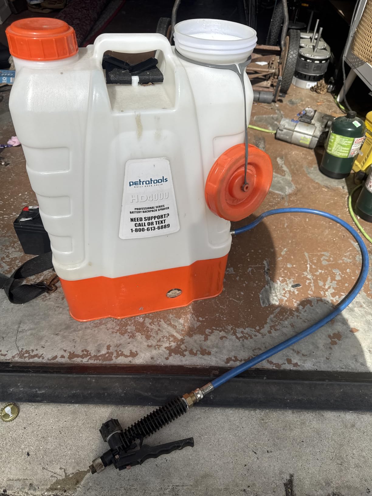 PetraTools Battery Powered Backpack Sprayer 4 Gallon - 6 Hours Long Battery Life & Padded Straps for Comfort - HD4000 customer photo 1
