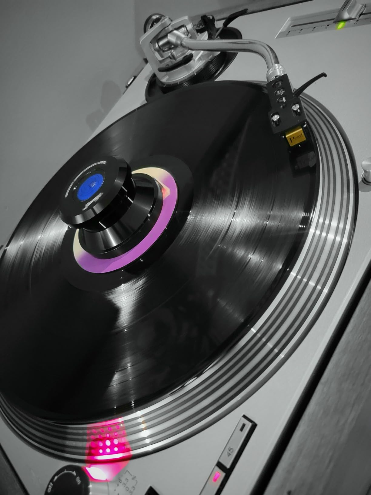 Viborg LP320B Record Weight Turntable Disc Stabilizer 77x41mm 11.3oz Aluminum LP Phono Record Puck Turntable Level for Vinyl Record Player, Turntables, Phonograph customer photo 1