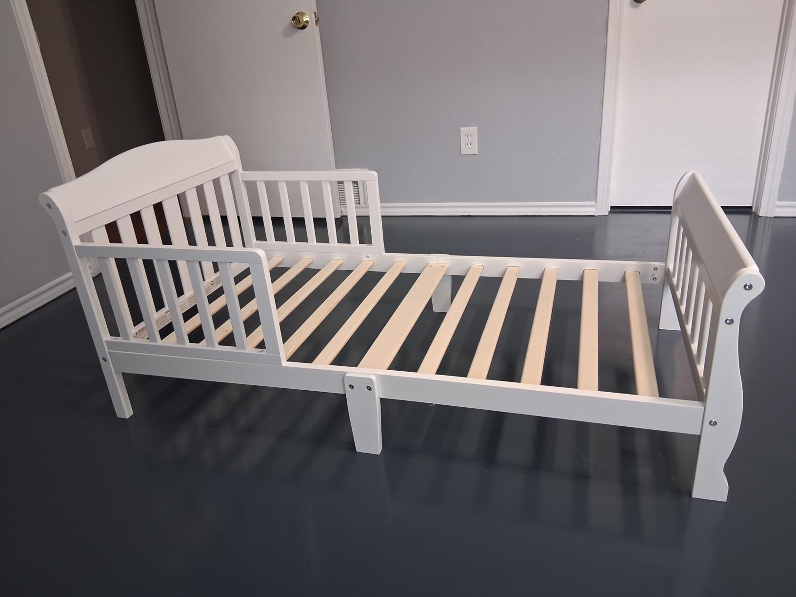 Delta Children Canton Toddler Bed, Greenguard Gold Certified, Grey customer photo 1