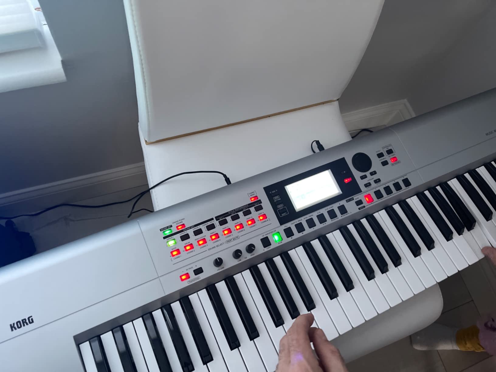Korg i3 61-Key Arranger Keyboard customer photo 2
