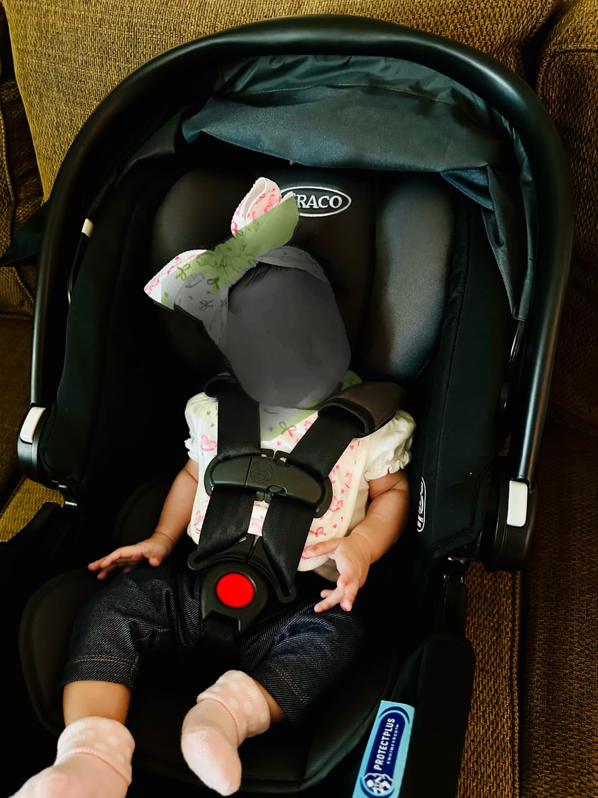 Graco SnugRide SnugFit Infant Car Seat with Anti Rebound Bar, No-Rethread Harness, LATCH Equipped customer photo 2