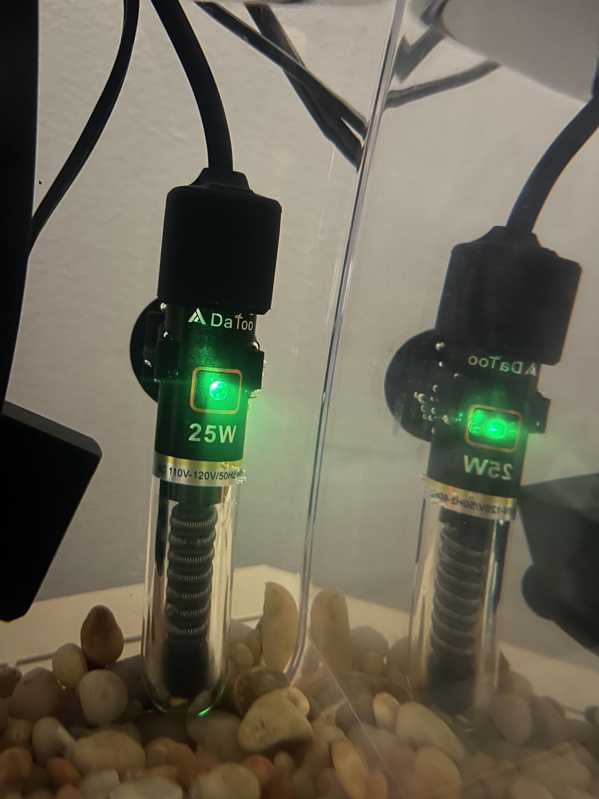 DaToo Mini Aquarium Heater 25W Small Fish Tank Heater 25 Watt with Free Thermometer Sticker customer photo 2