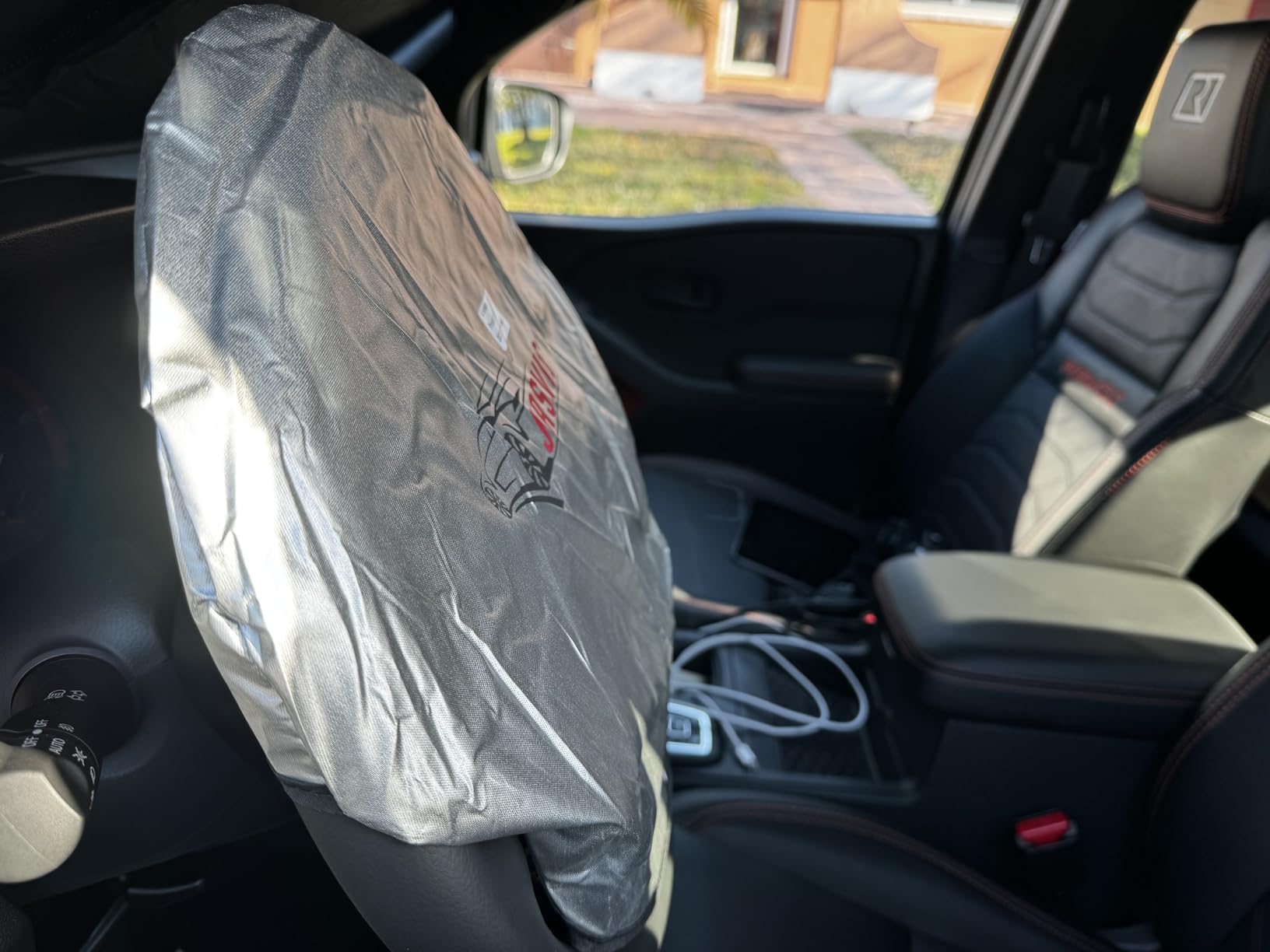 2026 Windshield Sun Shade Umbrella, Foldable Car Umbrella Sunshade with UV Block Car Front Window (Heat Insulation Protection) for Auto Windshield Covers Blackout Trucks Cars (Large) customer photo 2