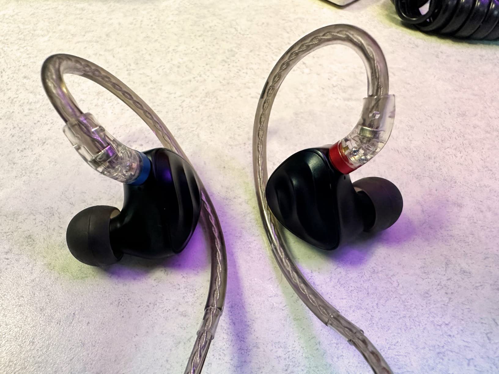 FIIO FH3 HiFi Earphones 3 Drivers (1 Dynamic + 2 Knowles BA), in-Ear Earphones High Resolution, Bass Sound, High Fidelity for Smartphone/PC/Tablet customer photo 1