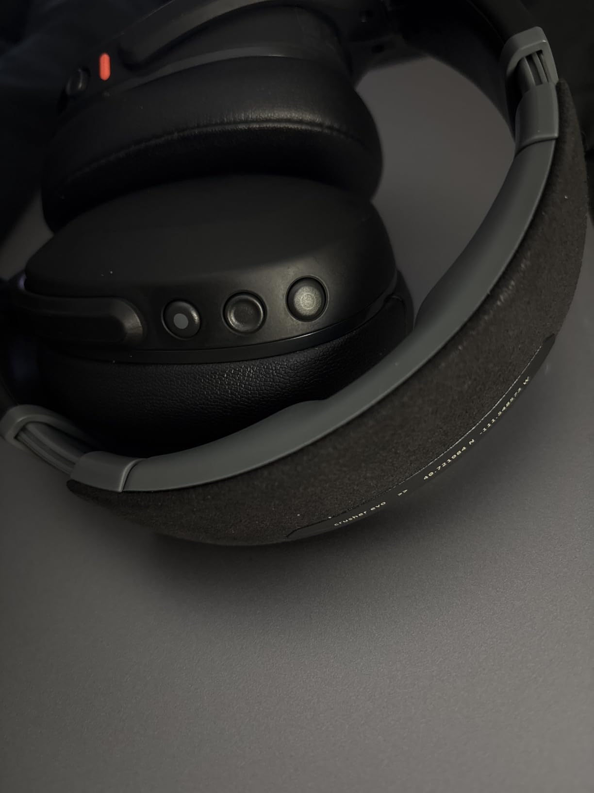 Skullcandy Crusher Evo Wireless Bluetooth Headphones with Multi-Sensory Bass, Noise Isolating Over-Ear Fit, Up to 40 Hours Battery, Microphone for iPhone Android - True Black customer photo 2