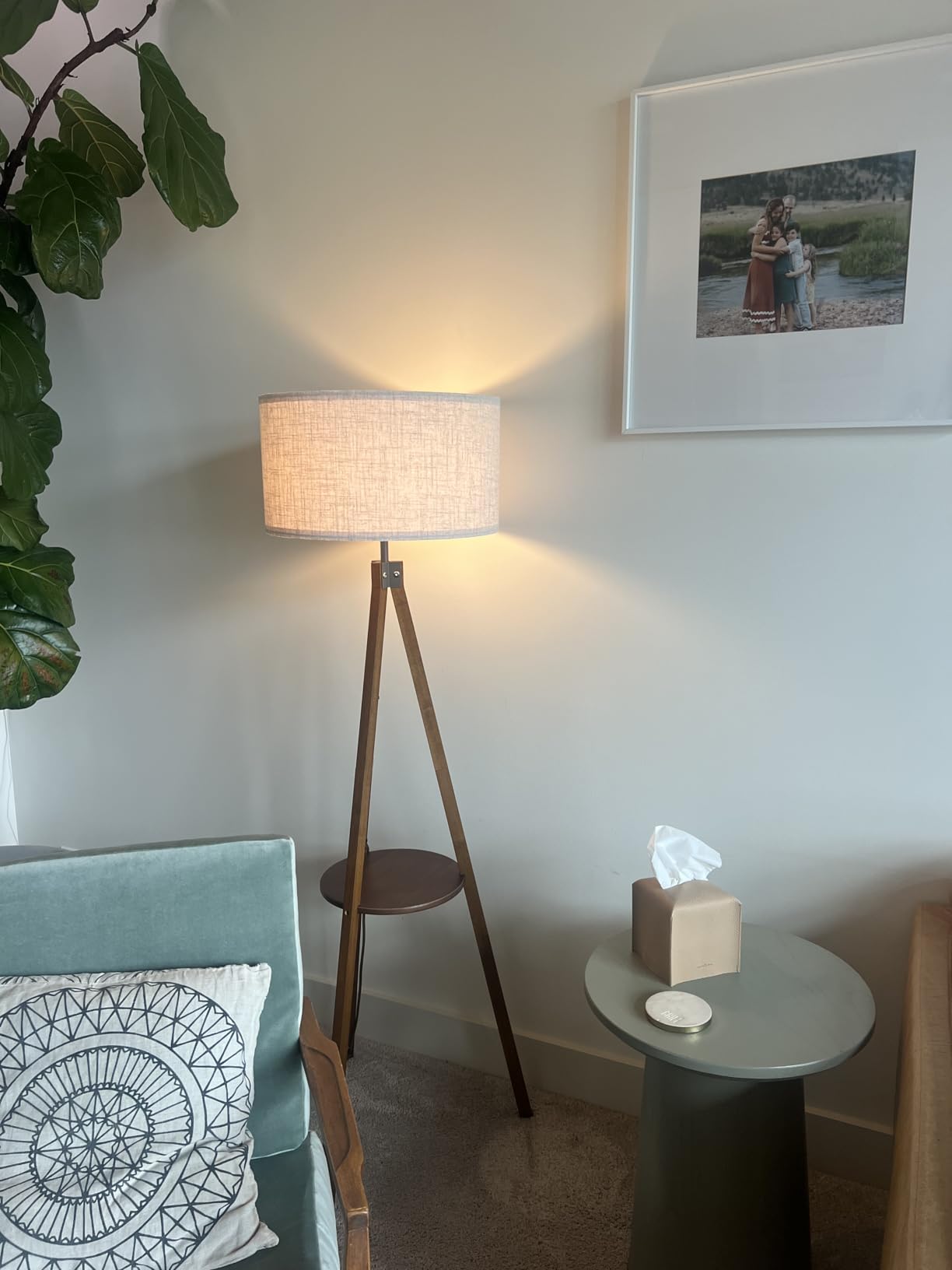 LEPOWER Tripod Floor Lamp, Mid Century Wood Standing Lamp, Modern Design Shelf Floor Lamp for Living Room, Bedroom, Office, Flaxen Linen Shade with E26 Base Brown customer photo 2