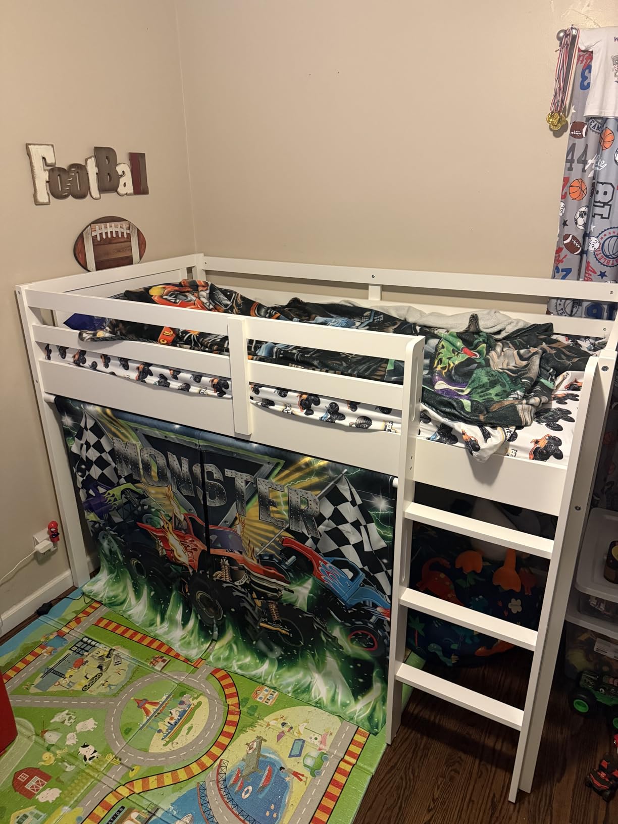 Delta Children Twin Loft Bed with Guardrail and Ladder, Coordinates with Loft Bed Tents Sold Separately, White customer photo 2