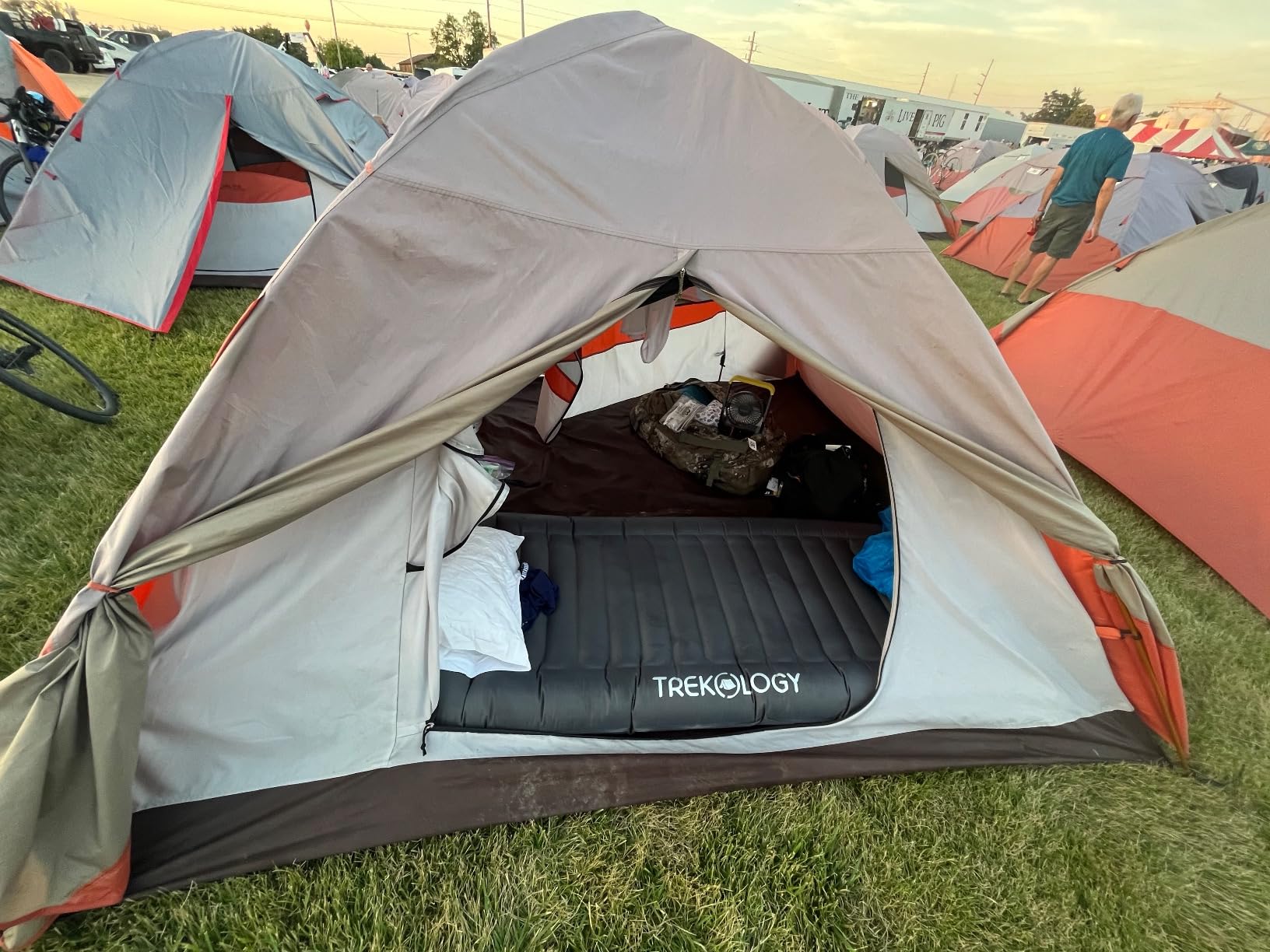 TREKOLOGY Sleeping Pad for Camping - Inflatable Mat, Premium with Built-in Pump, Neck-Support Pillow, Thick 4.9