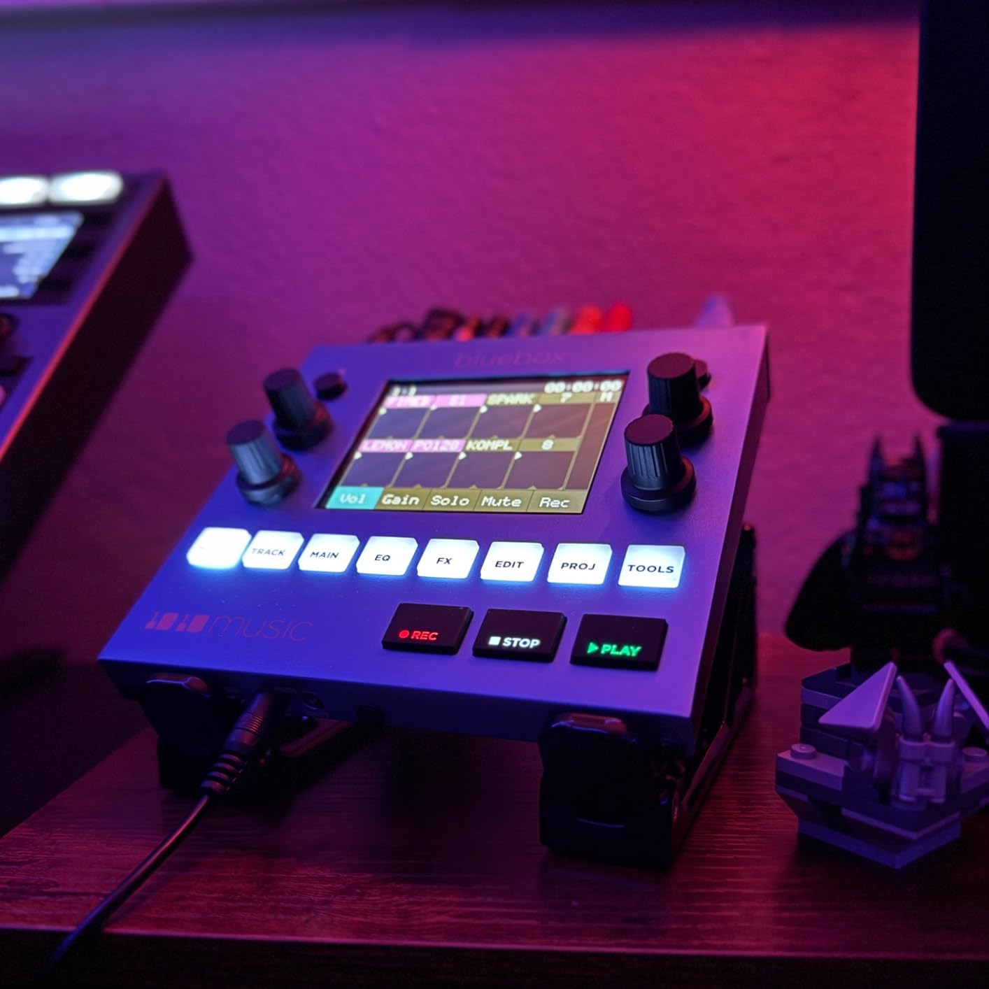 1010music Bluebox Compact Digital Mixer and Recorder customer photo 2