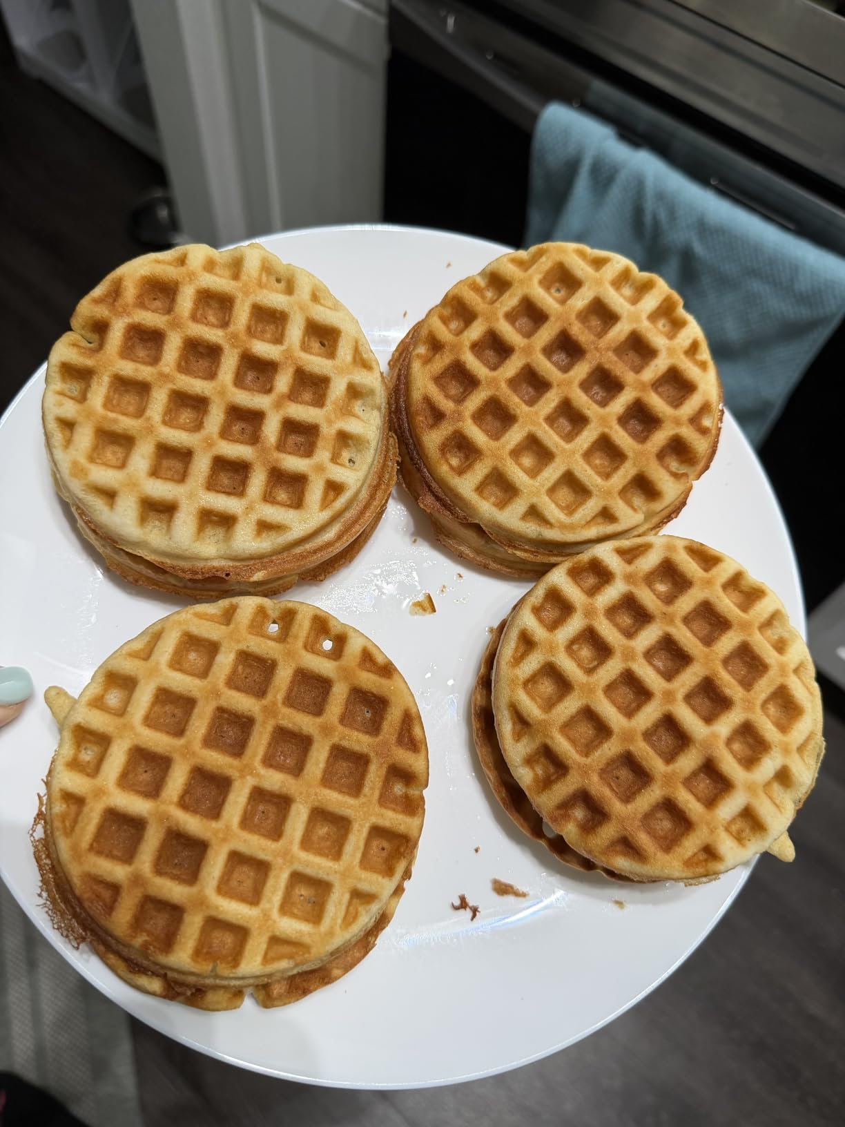 Dash Multi Mini Waffle Maker - Makes Four Waffles at Once for Family Breakfasts - Dual Nonstick Heating Plates & Easy-Release Surface - Compact & Fast-Heating - Graphite customer photo 2
