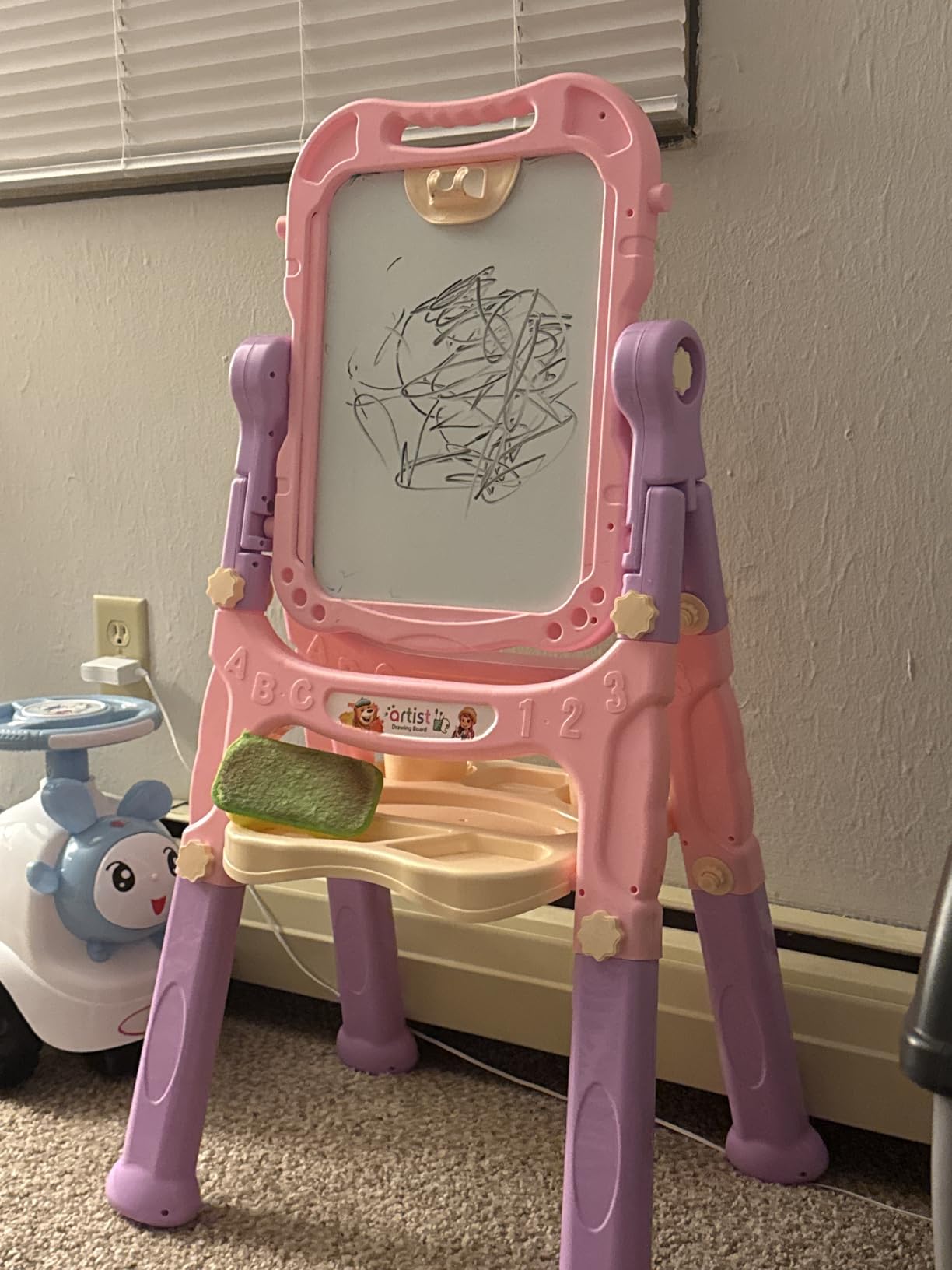 Mojitodon Art Easel for Kids, Adjustable Standing Rotatable Double Sided Easel with Painting Accessories for Toddlers Boys and Girls-Pink customer photo 2