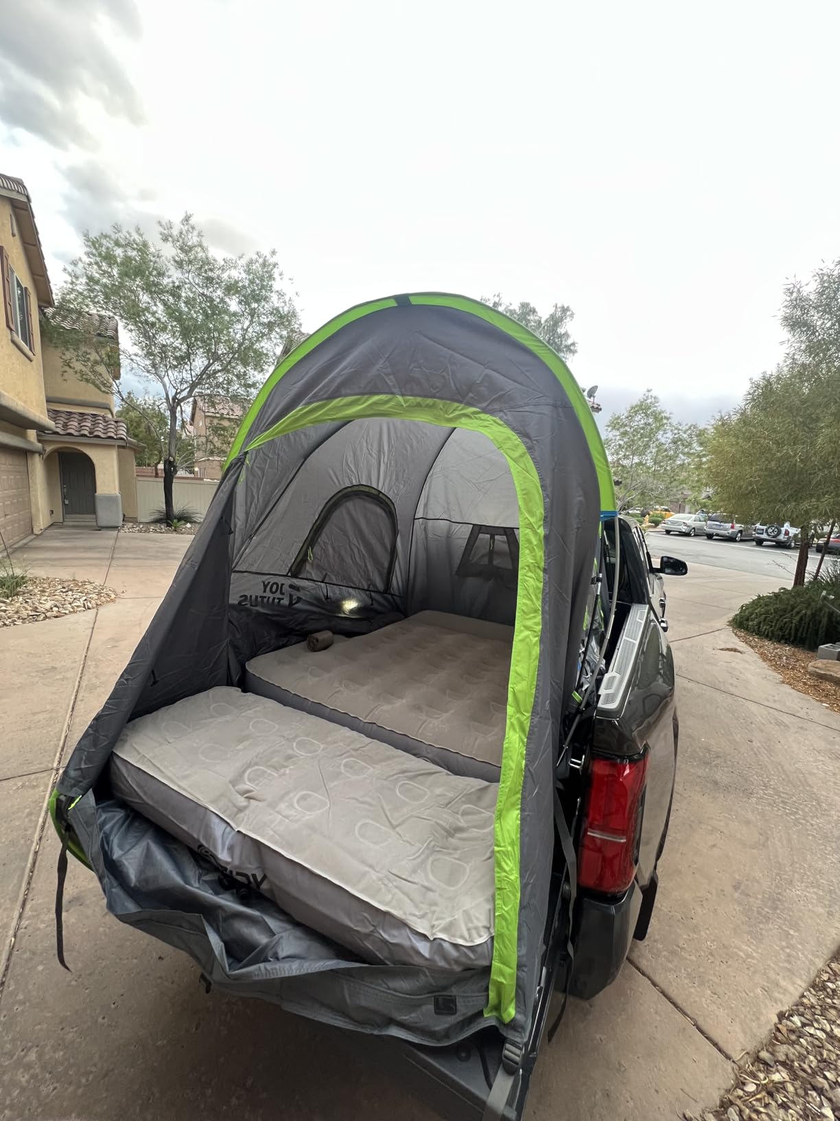 JOYTUTUS Pickup Truck Tent 2.0, Waterproof PU2000mm Double Layer for 2 Person, Portable Truck Bed Tent with Rainfly, 5.5'-5.8' Camping Preferred - Green customer photo 2