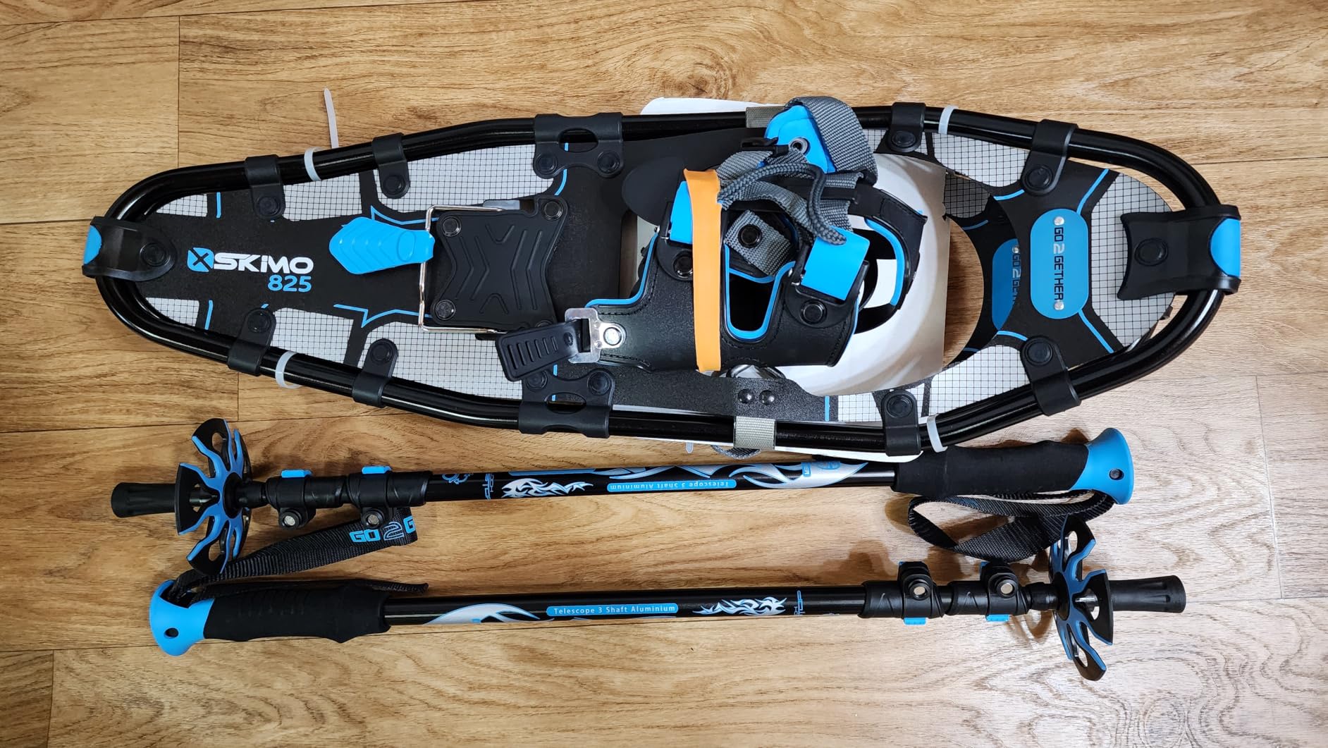 G2 21/25/30 Inches Light Weight Snowshoes with Trekking Poles and Carrying Bag customer photo 1