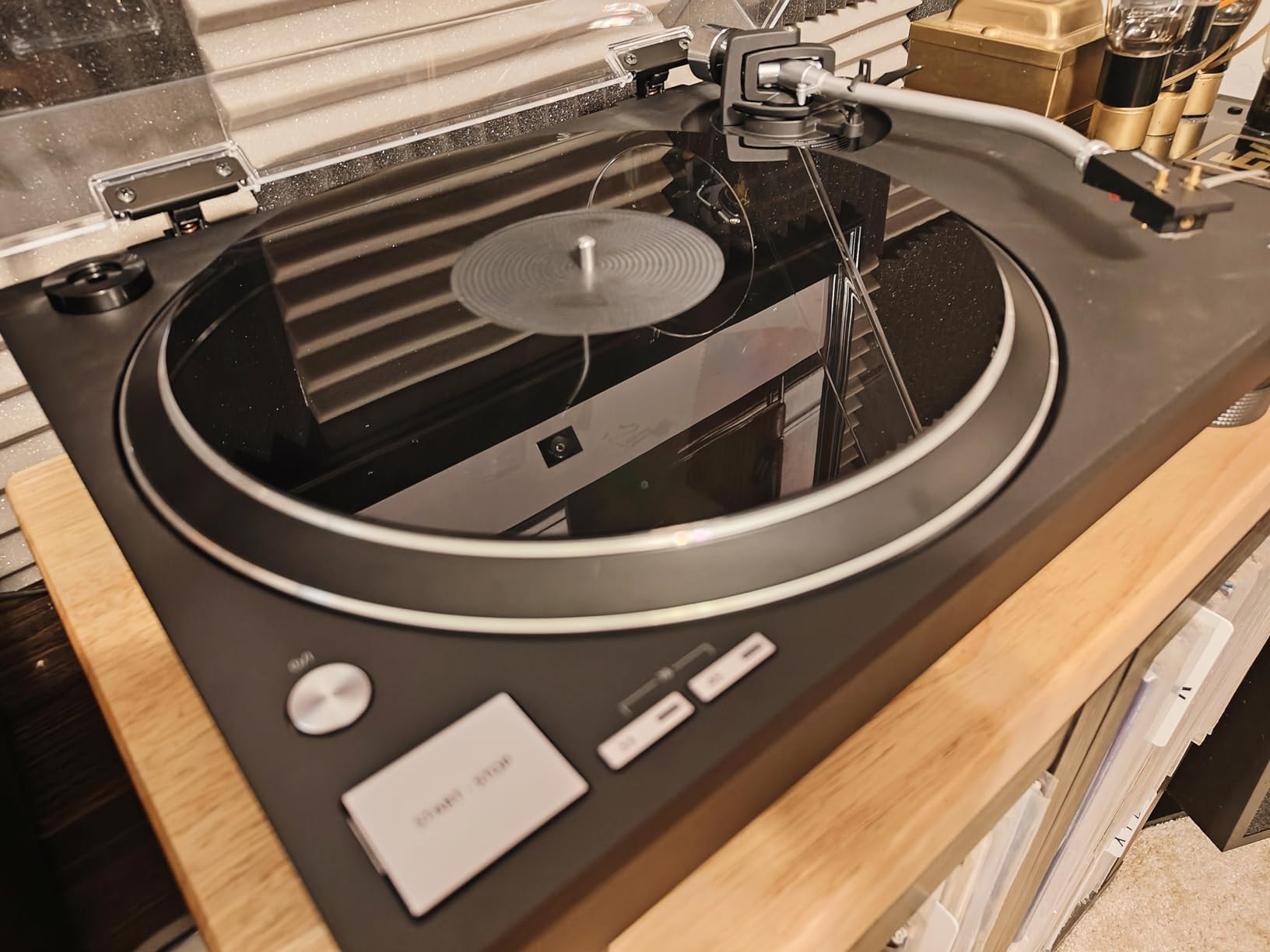 Acrylic Turntable Mat - Slipmat for Vinyl LP Record Players - Improves Sound Quality & Provides Tighter Bass - Anti Static Platter Mat - Black - 2.7mm Thickness customer photo 1