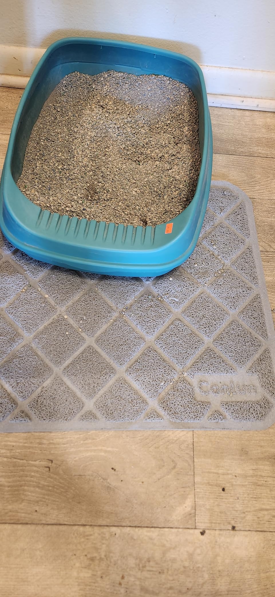 Conlun Cat Litter Mat Litter Trapping Mat, Premium Durable PVC Grid Mesh with Scatter Control, Non-slip, Less Waste Cat Litter Box Mat, Soft on Kitty's Paws, Urine Waterproof, 24