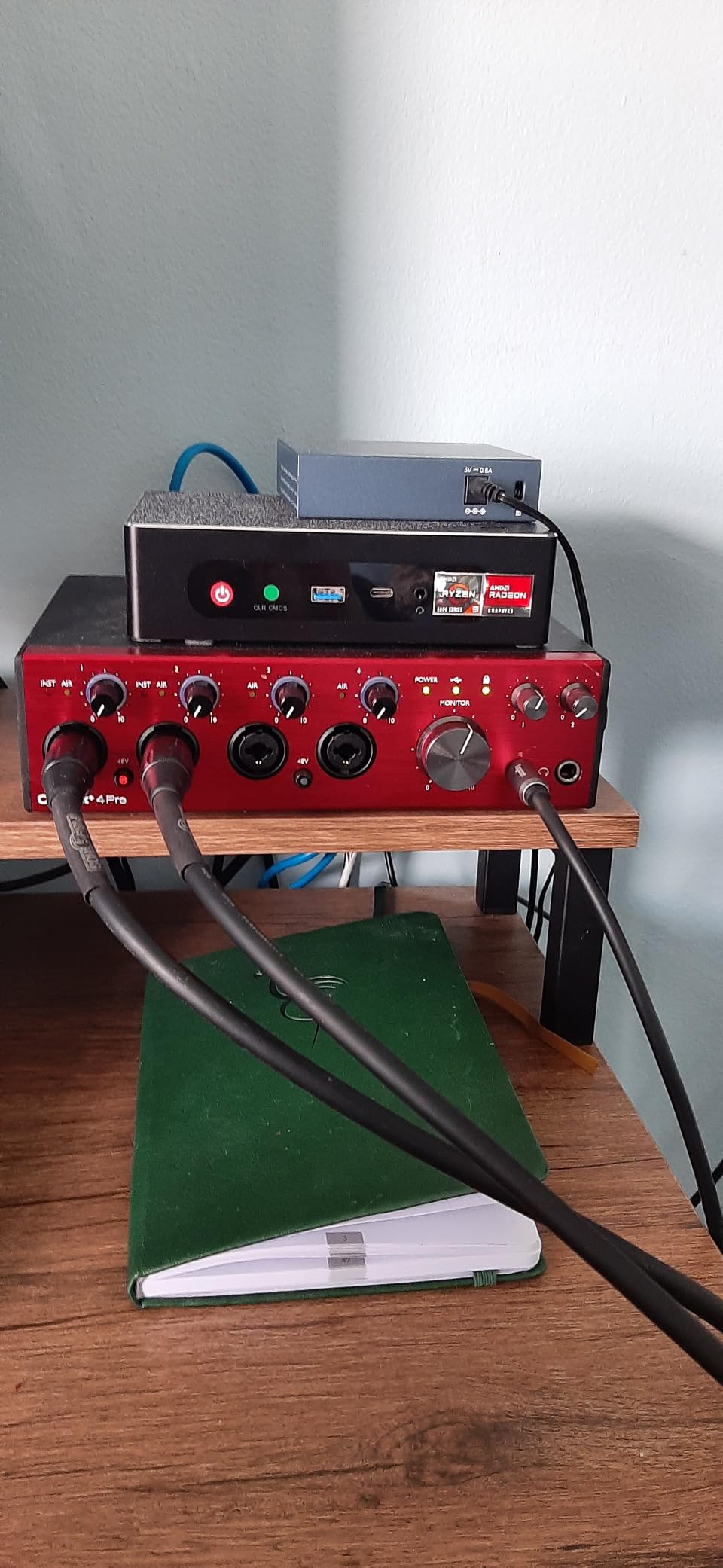 Focusrite Clarett+ 4Pre USB Studio-Grade Audio Interface for Music Makers - Four Low-Noise, Low-Distortion Mic Preamps providing True-To-Life Sound customer photo 1