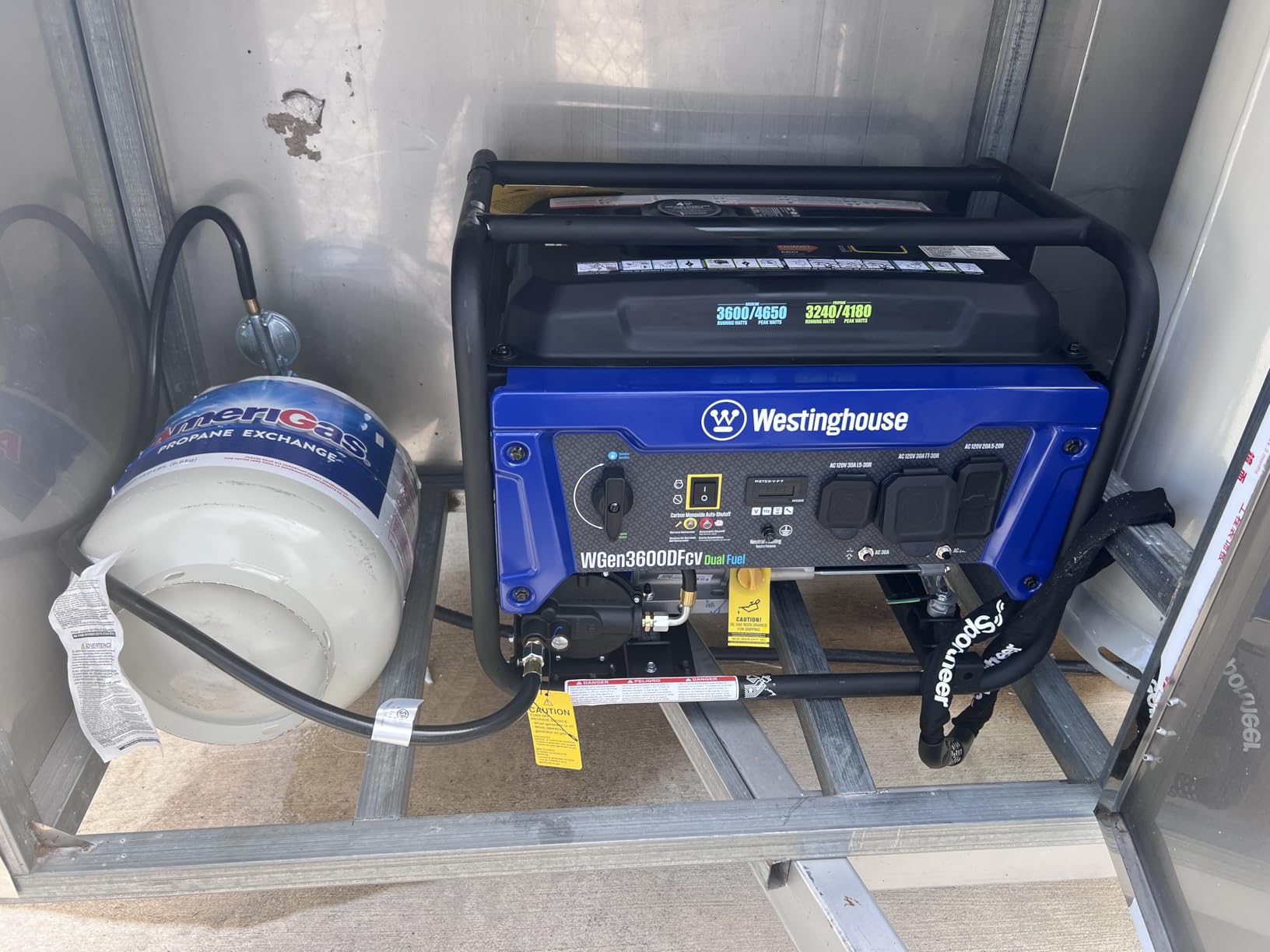 Westinghouse 4650 Peak Watt Dual Fuel Portable Generator, RV Ready 30A Outlet, Gas & Propane Powered, CO Sensor customer photo 2