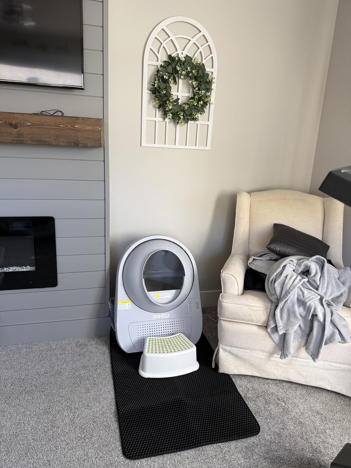 CATLINK Self Cleaning Cat Litter Box, Automatic Cat Litter Box, Double Odor Removal, Cat Litter Box for Cats from 3.5 pounds to 22 pounds (Young Version) customer photo 1