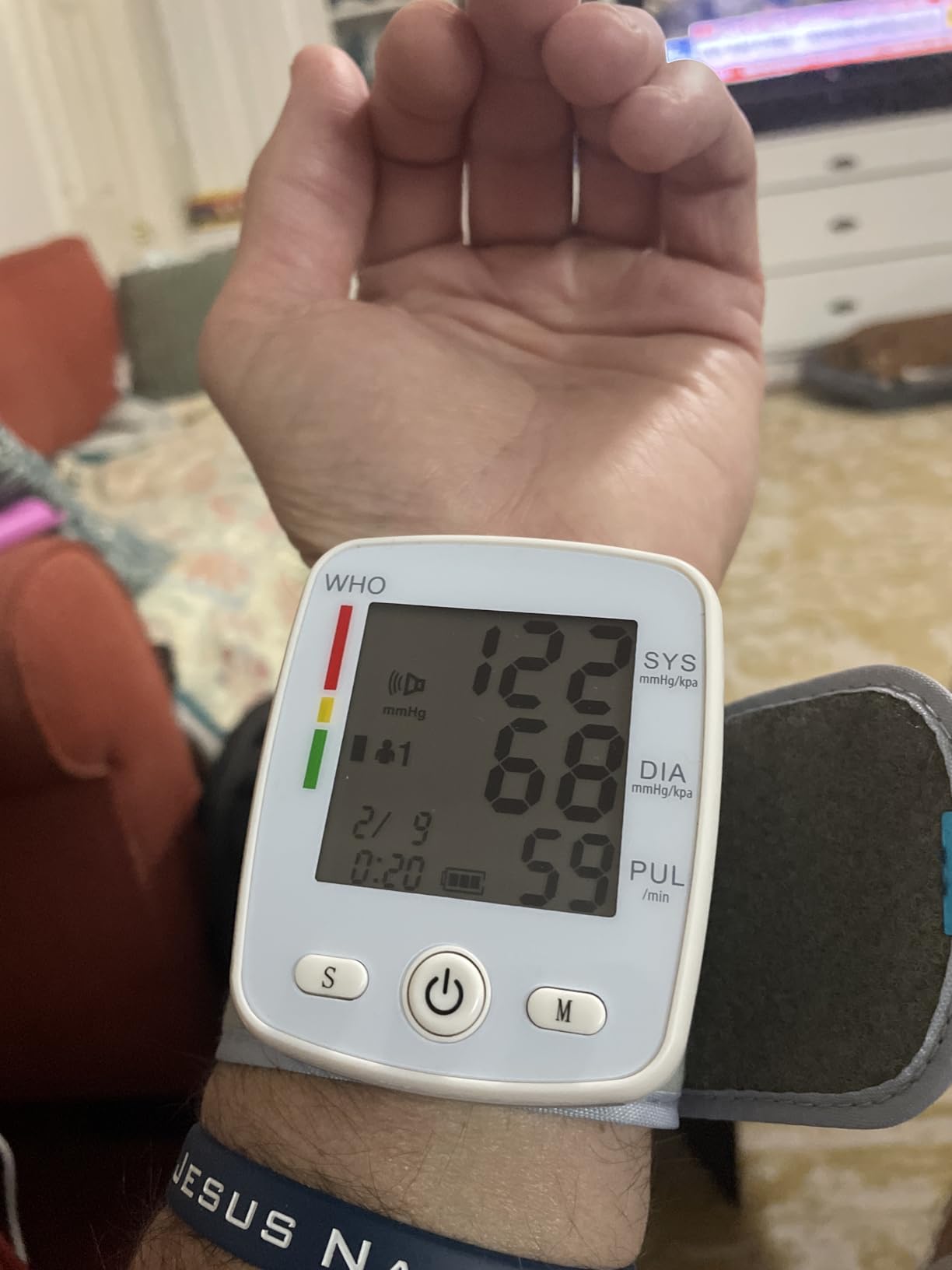 Blood Pressure Monitor Digital Wrist BP Machine Automatic BP Cuff (5.3 to 7.7 in) with 2 Users 180 Memory Voice Large LCD Display Adjustable Cuff USB Charging Carrying Case, Black customer photo 2