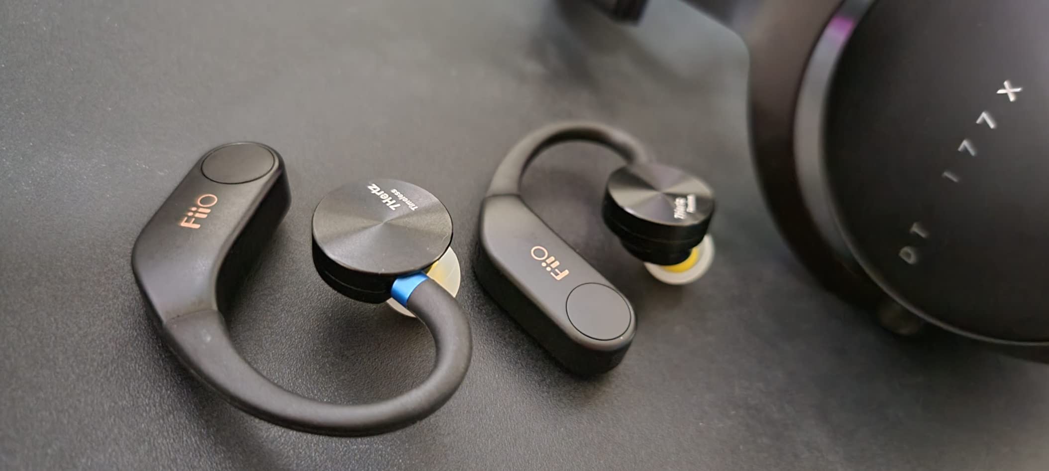 Linsoul 7HZ Timeless in Ear Monitor, 14.2mm Planar HiFi in-Ear Earphone with CNC Aluminum Shell, Detachable MMCX Cable (3.5mm) customer photo 2
