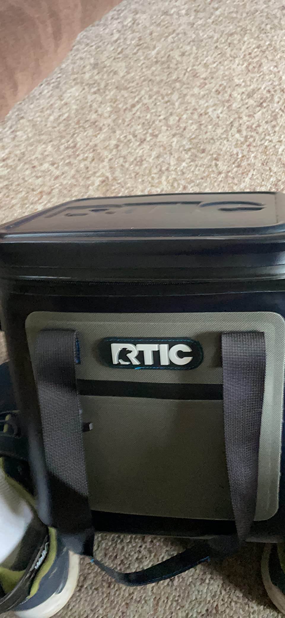 RTIC Ultra-Tough Soft Cooler 12 Can, Insulated Bag Portable Ice Chest for Lunch, Beach, Drink, Beverage, Travel, Camping, Picnic, Car, Trips, Floating Cooler Leak-Proof with Zipper customer photo 2