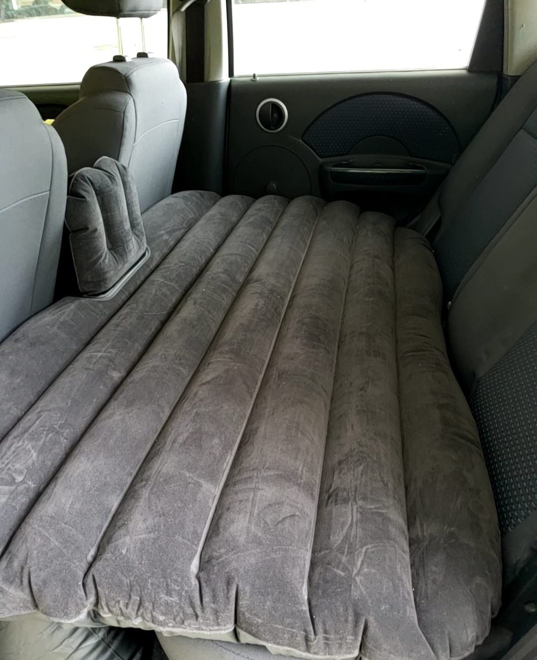 Onirii Inflatable Car Air Mattress Back Seat Bed with Air Pump, Thickened Portable Car Travel Sleeping Camping Air Mattress Blow Up Bed for Car Universal SUV customer photo 2