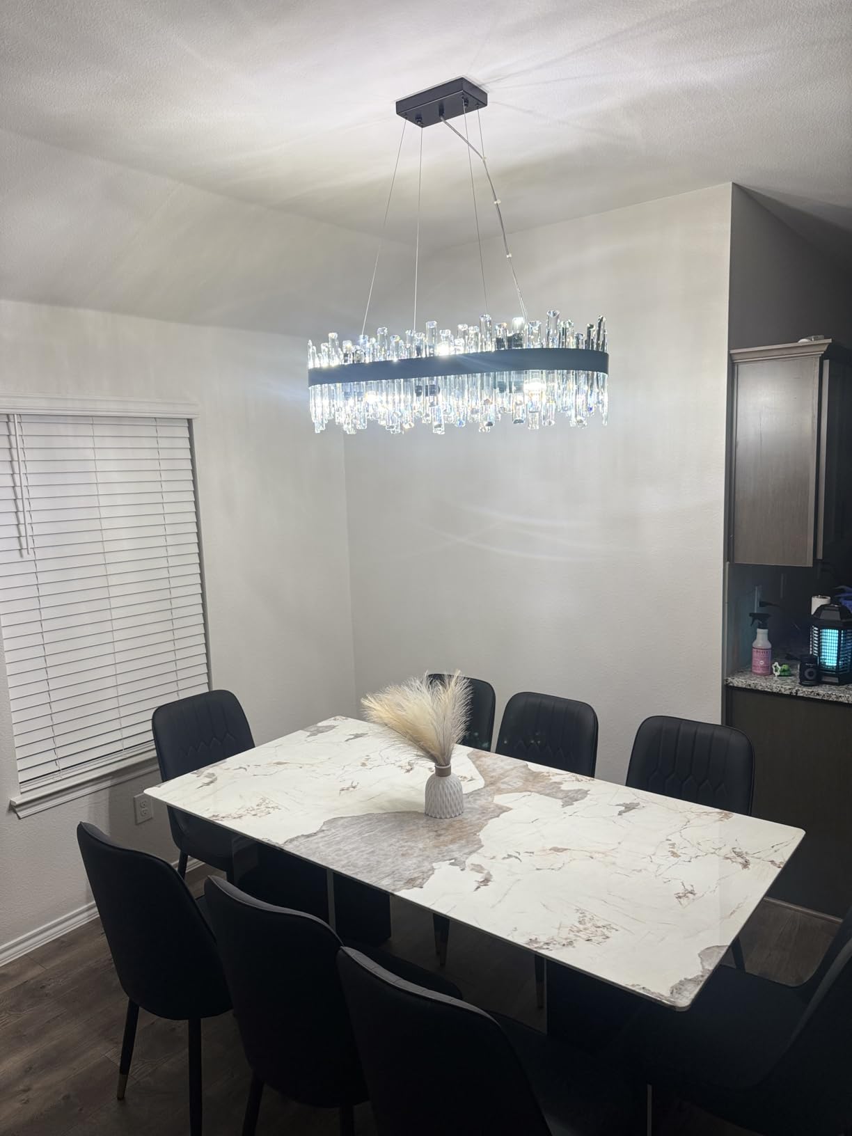 Siljoy Modern Crystal Chandelier, 12-Light Brushed Gold Round K9 Crystal Raindrop Chandelier, Luxury Dimmable Pendant Ceiling Light for Dining Room Living Room Kitchen Island Entryway Foyer, D23.6'' customer photo 1