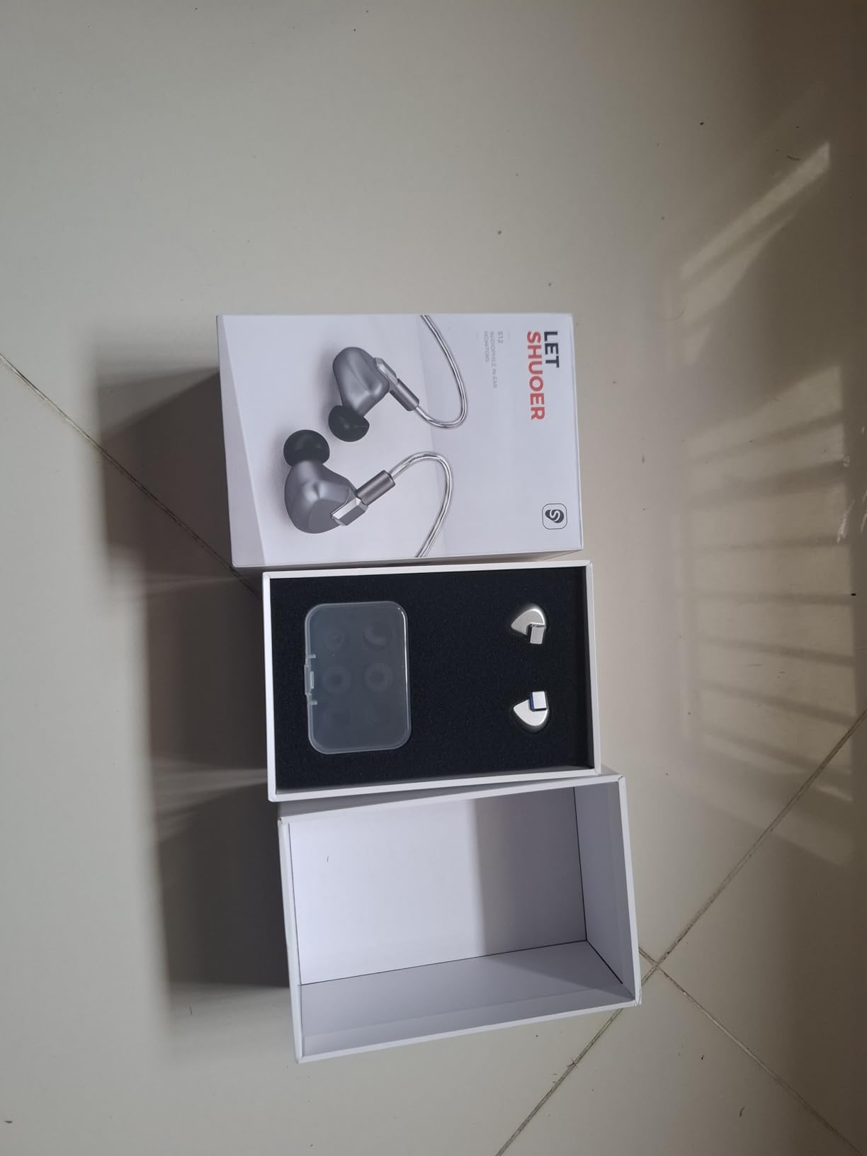 Letshuoer S12 in-Ear Headphones 14.8mm Planar Magnetic Driver Wired in-Ear HiFi Earphones for Smartphones/PC/Tablet (3.5mm Connector, Silver) customer photo 2