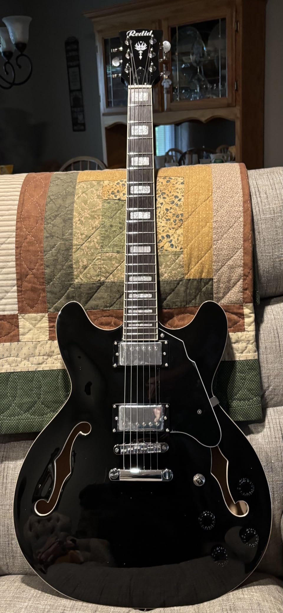 Redid Semi-Hollow Body Electric Guitar RD-100 Jazz Guitar with F-Hole, Maple neck, Humbucker Pickups (Brown) customer photo 1