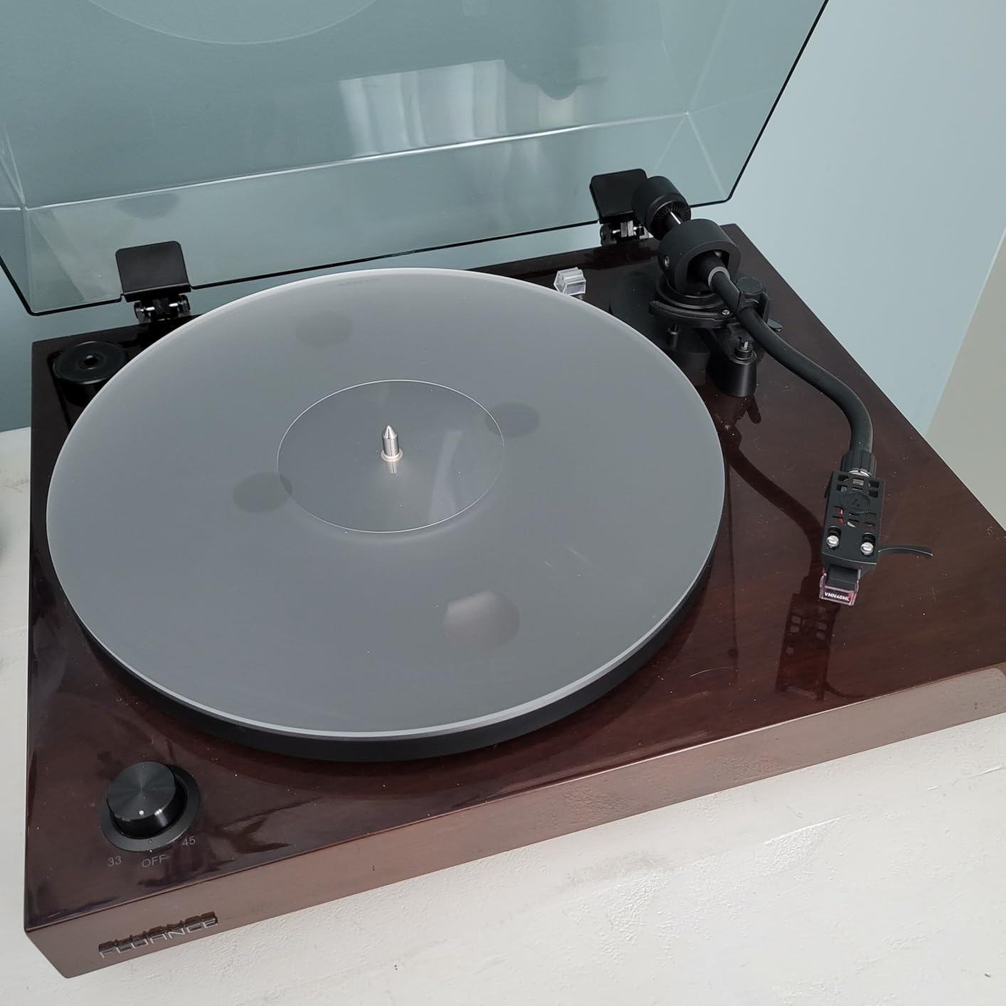 Fluance Acrylic Platter Mat for Turntables - Reduces Vibrations for Improved Sound Clarity for Vinyl Record Playback, Antistatic, Precision Machined, Compatible with 12