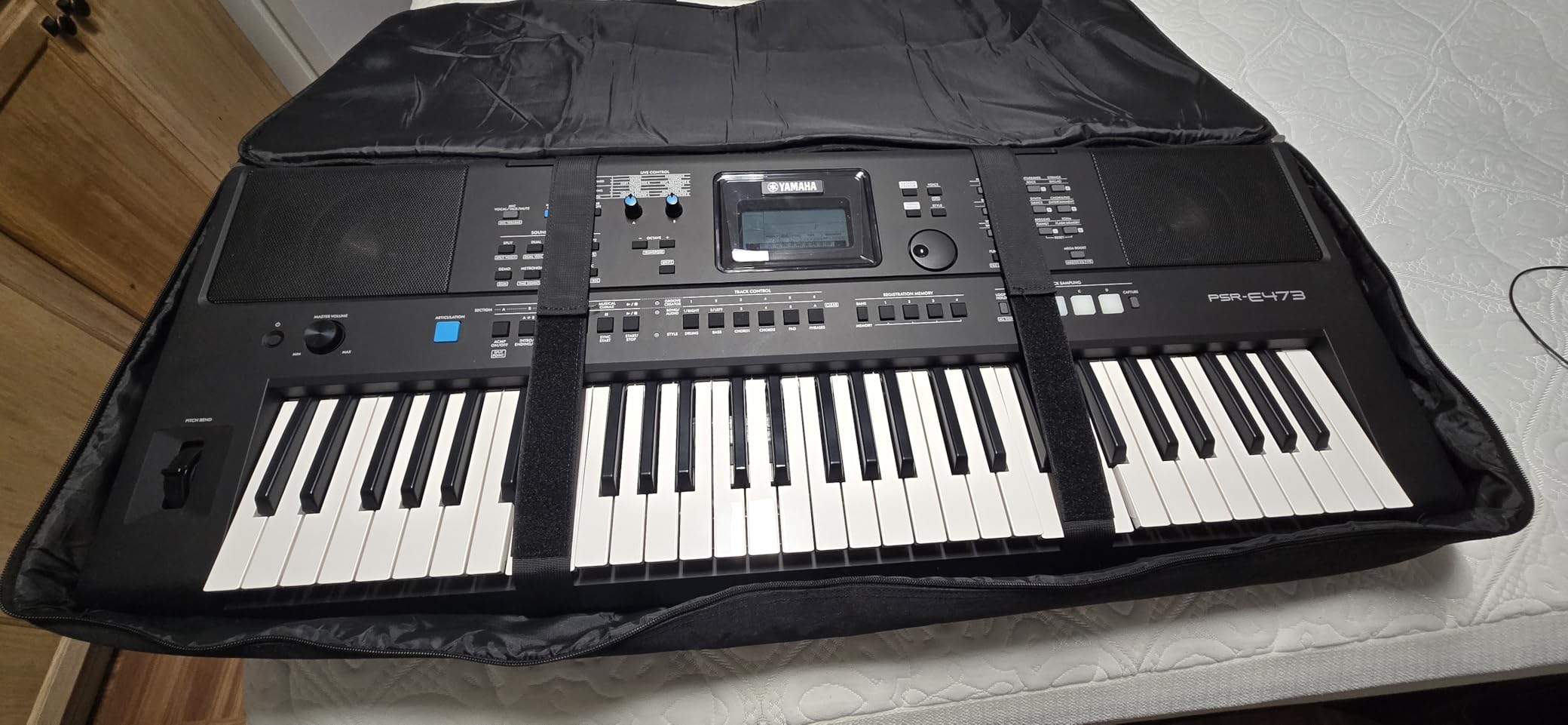 SNIGJAT 76 Key Keyboard Case, Soft Padded Piano Case with Handle and Adjustable Shoulder Straps, Keyboard Gig Bag with 3 Pockets for Instrument Parts and Accessories customer photo 2