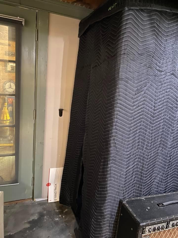 GearIT Portable Vocal Recording Booth with Carry Bag, Utility Tray, Mobile Tablet Mount, and Mic Mount/Headphone Hook; Sound Isolation Room for Home Studio customer photo 1