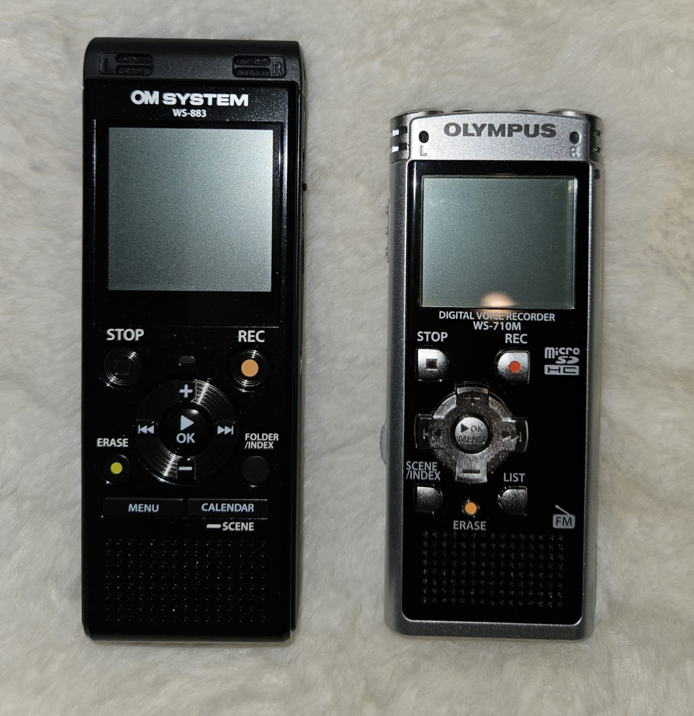 Olympus WS-883 Digital Voice Recorder, Linear PCM/MP3 Recording Formats, USB-A Battery Charging, True Stereo Microphones, Low-Cut Filter and 8GB Built-in Memory customer photo 2