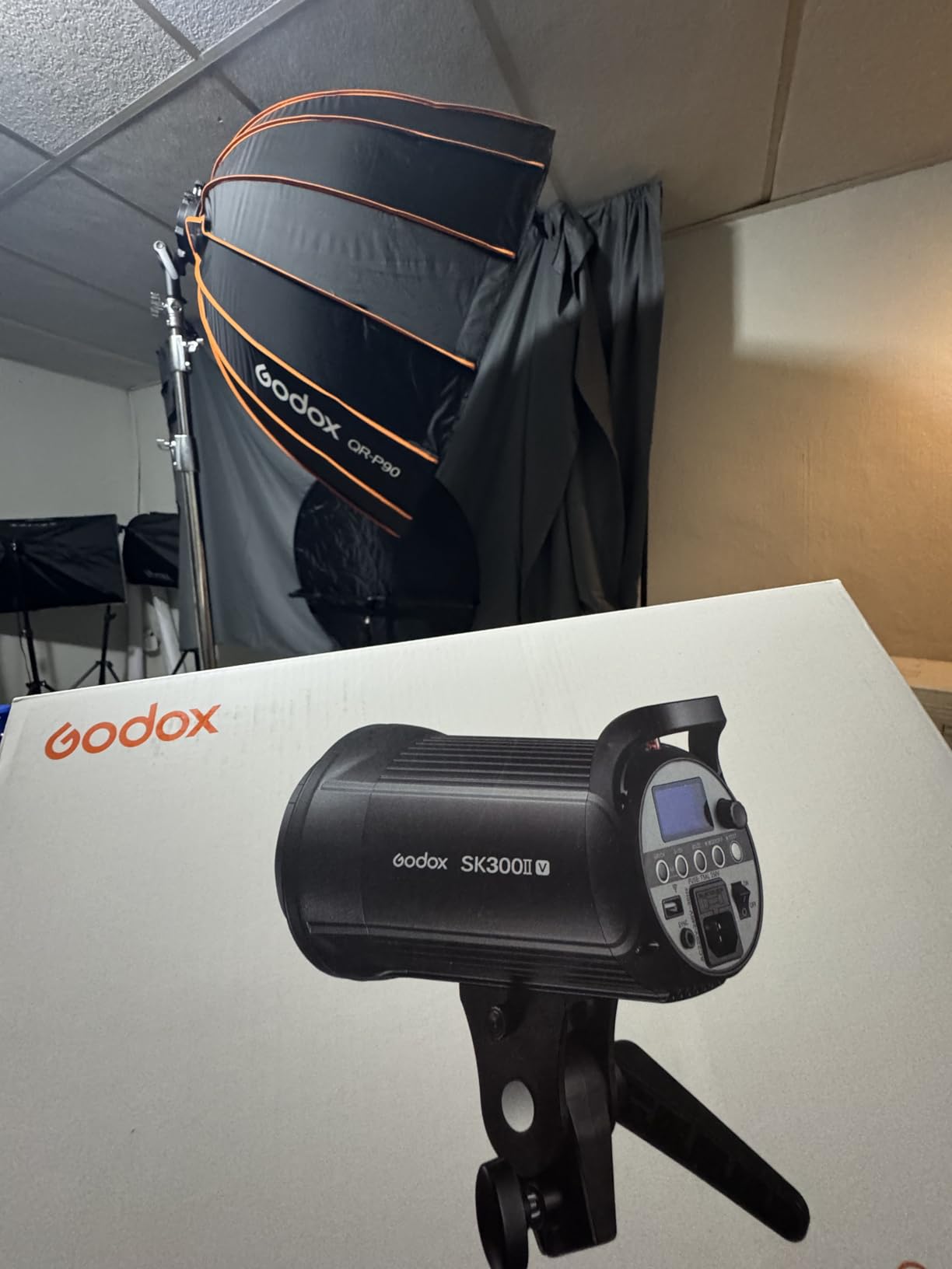 Godox SK400II-V 400Ws Photo Studio Strobe Flash Monolight customer photo 2