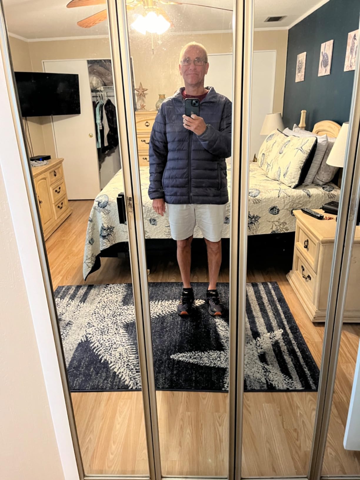 MAGCOMSEN Men's Puffer Jacket Lightweight Warm Winter Coats Water Repellent Windproof Insulated Jacket customer photo 2