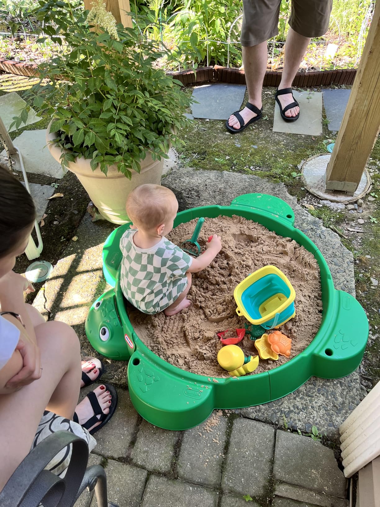 Little Tikes Turtle Sandbox, for Boys and Girls Ages 1-6 Years customer photo 1