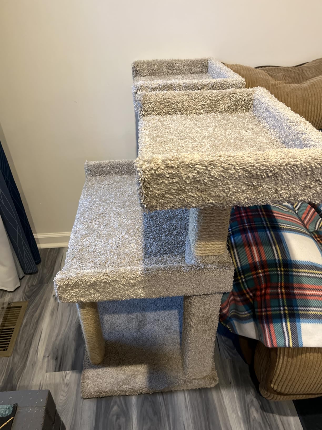 Prestige Cat Trees Maine Coon Deluxe Cat Perch - Made in USA Sturdy Solid-Wood Tower for Large and Multiple Cats - Easy 2-Step Assembly, Plush Carpet, Sisal Scratch Posts customer photo 2